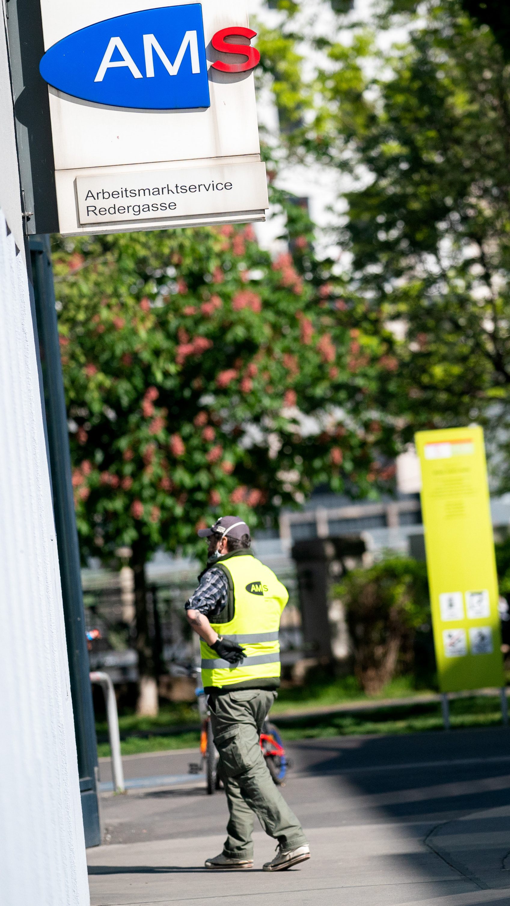 Unter anderem brauche es im Bereich Arbeitsmarkt schnell wirkende Maßnahmen.