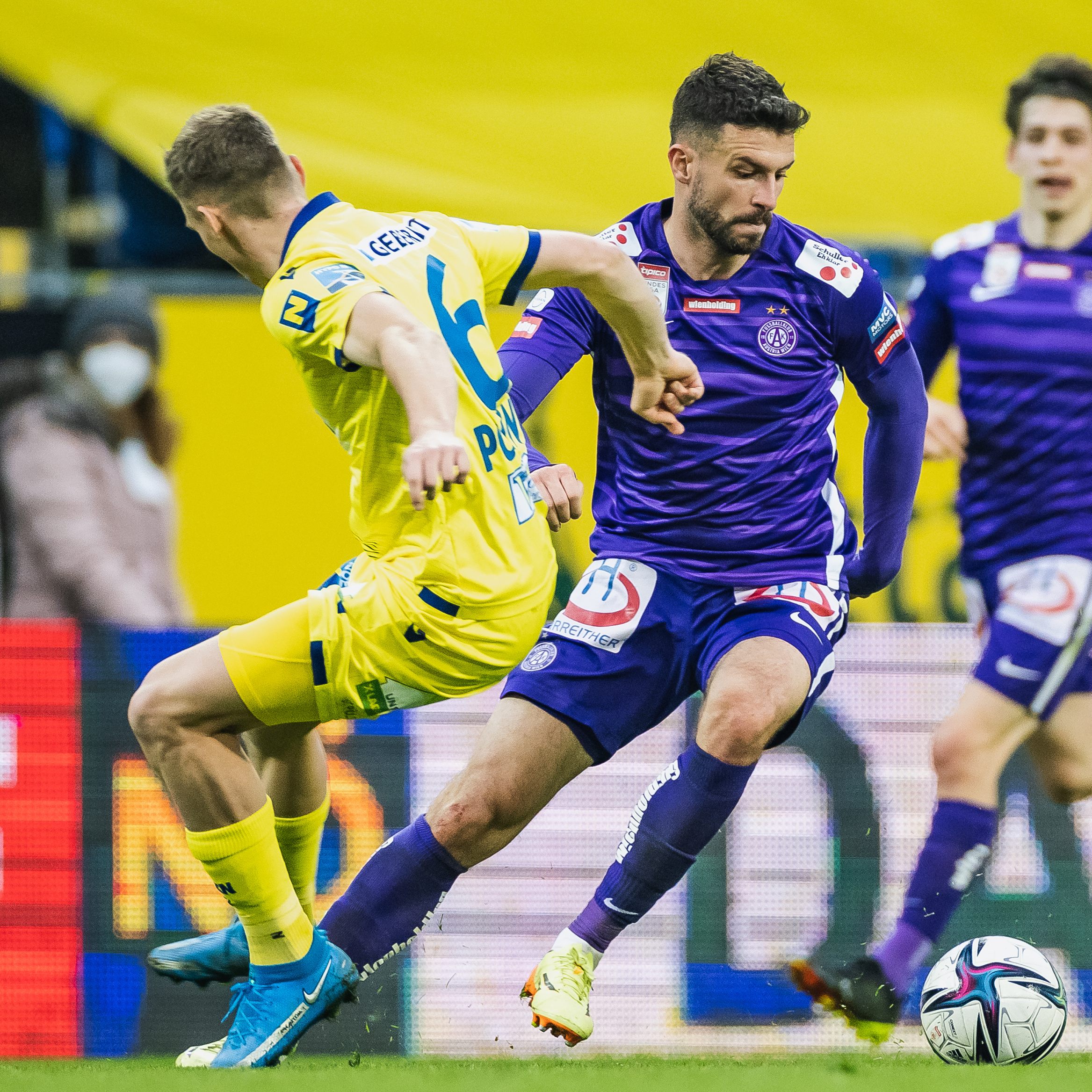 2:1-Auswärtserfolg für die Wiener Austria in St. Pölten.