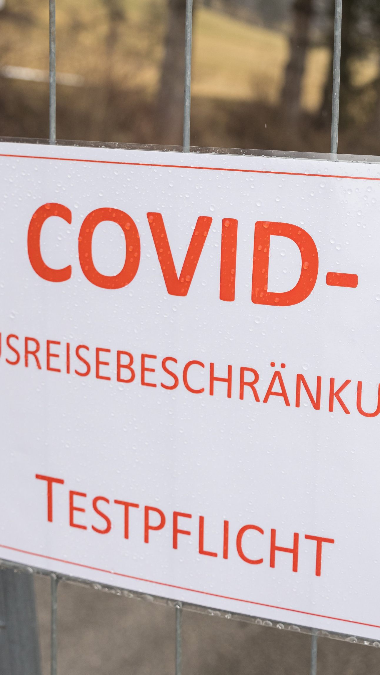 Bei den Ausreisekontrollen im Bregenzerwald wollen Staubildungen vermieden werden.