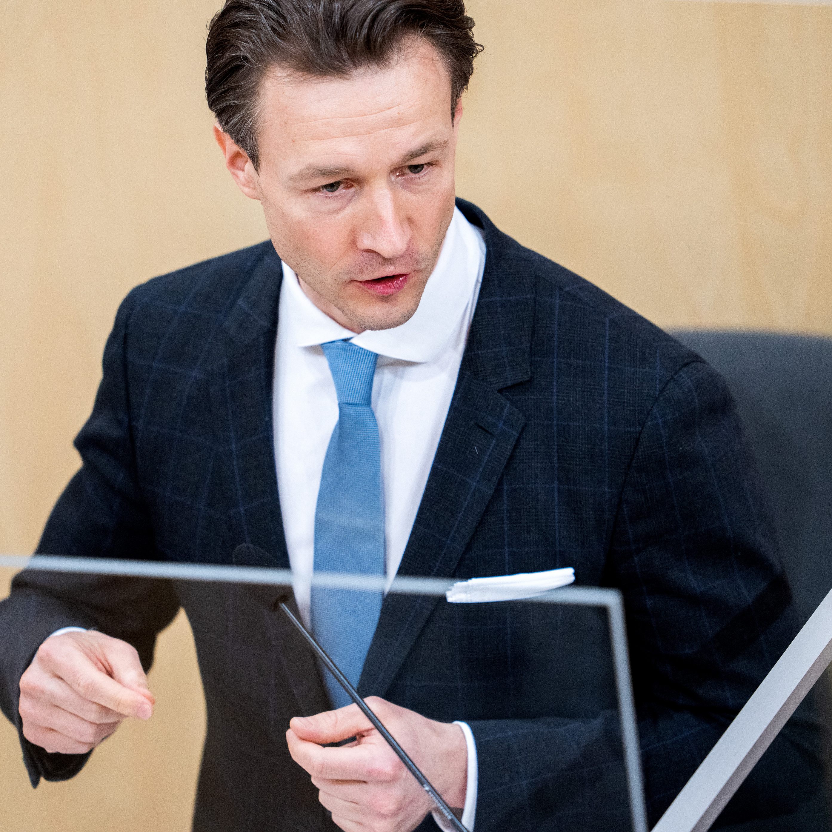 Es ist das höchste Defizit seit Beginn der Aufzeichnungen.