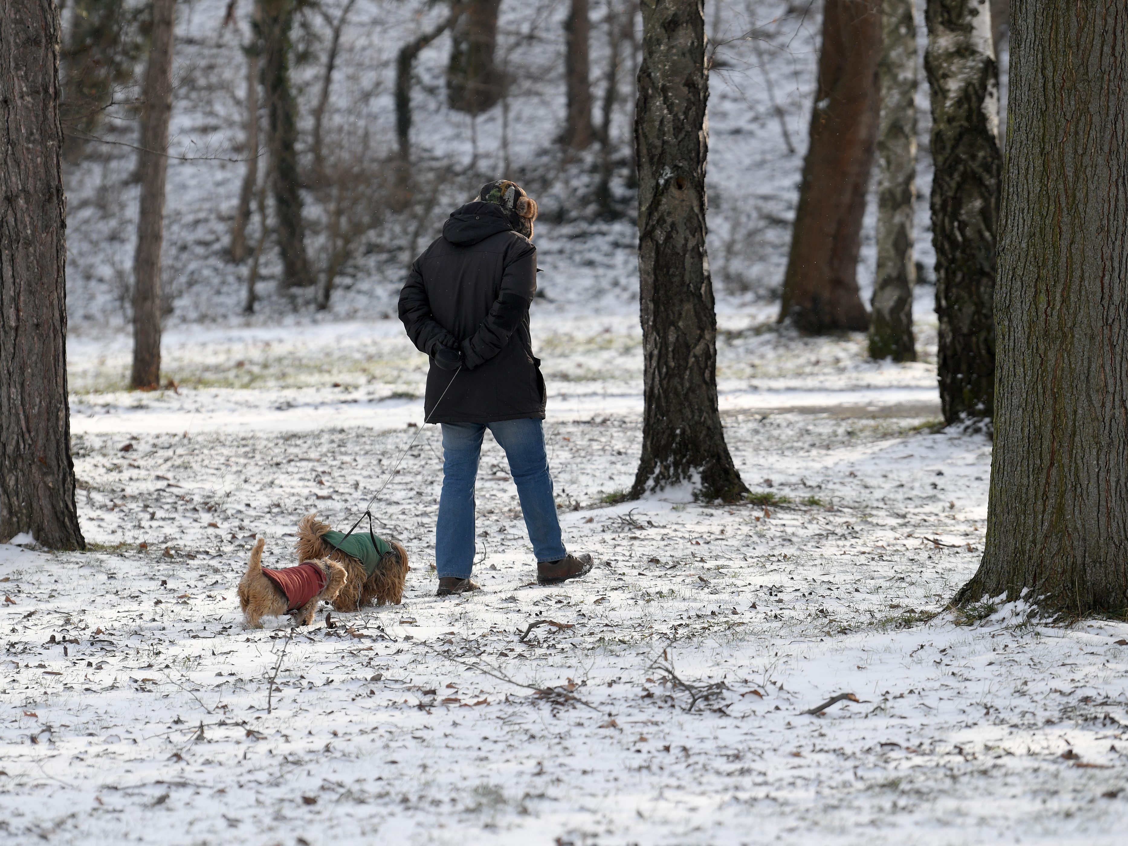 Schnee in tiefen Lagen und frostige Temperaturen in der Früh sind zu erwarten. Schnee in tiefen Lagen und frostige Temperaturen in der Früh sind zu erwarten.