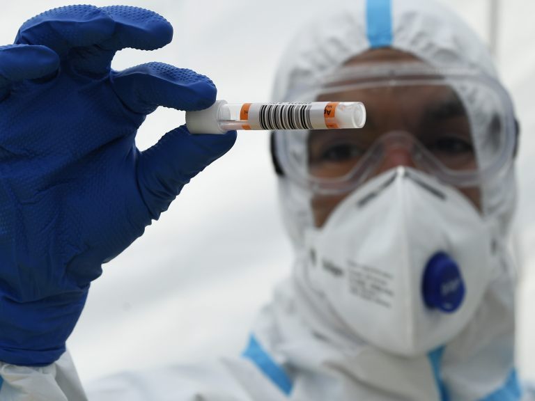 In Österreich wurden am Dienstag 2.026 Coronavirus-Neuinfektionen gemeldet. In Österreich wurden am Dienstag 2.026 Coronavirus-Neuinfektionen gemeldet.