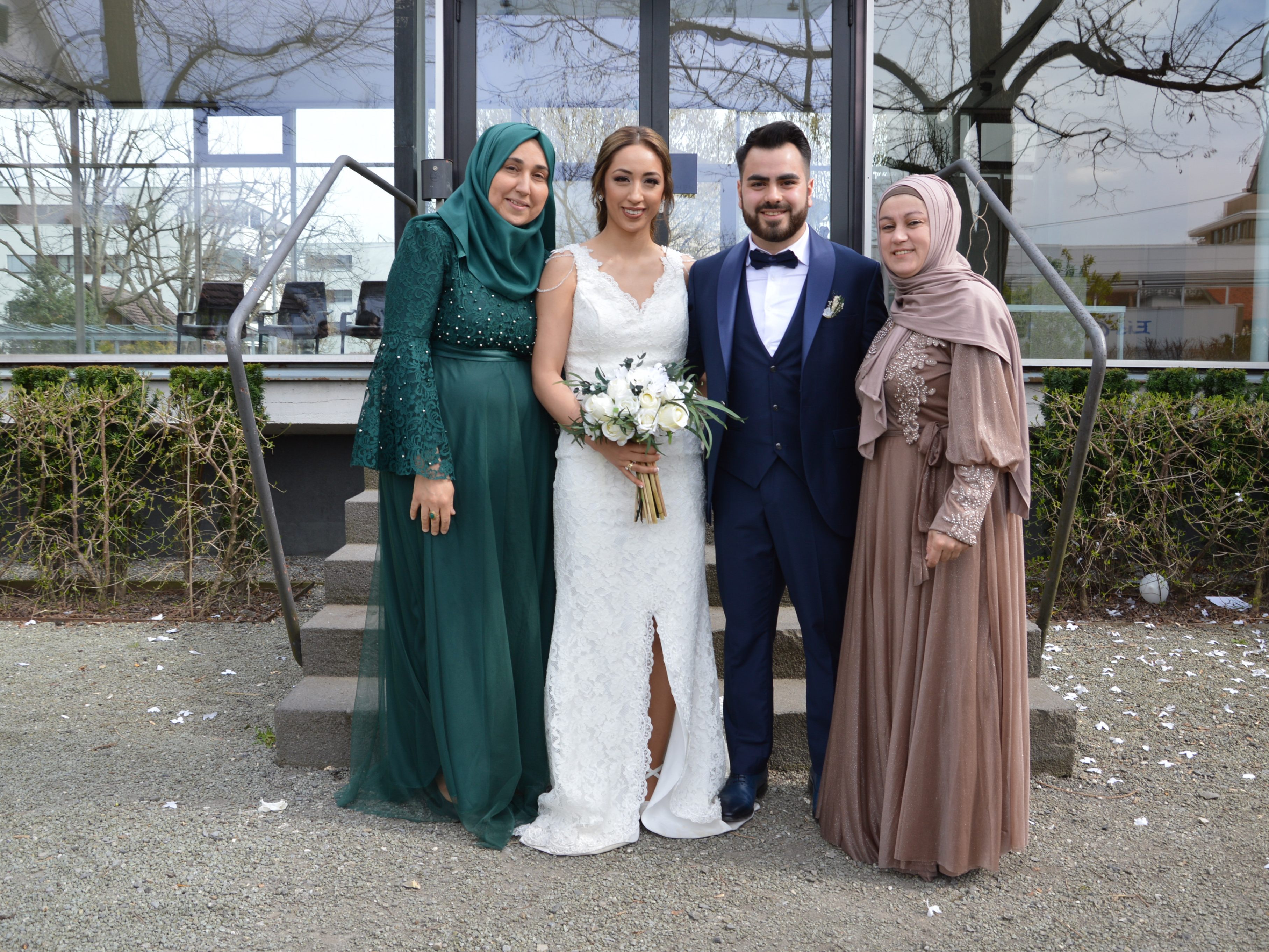 Ümmü Gülsüm Ari und Berat Türk feierten ihre standesamtliche Hochzeit.