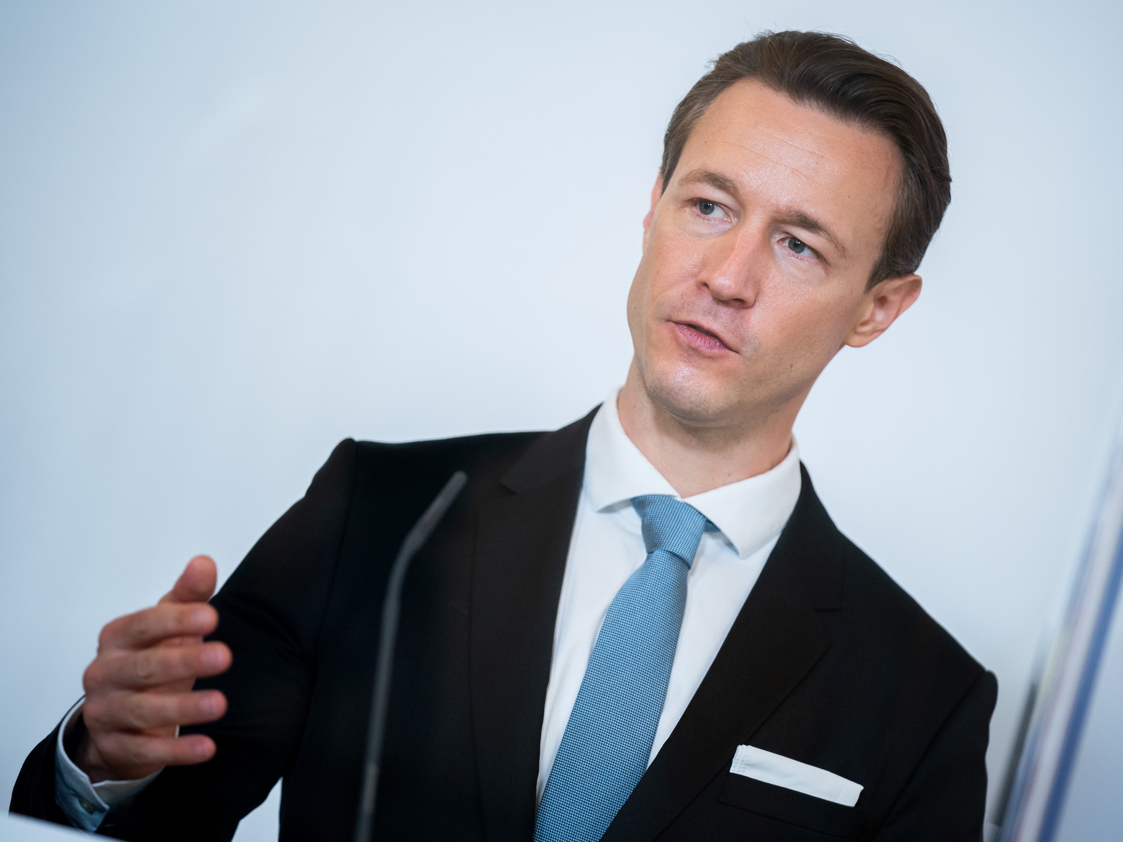 Finanzminister Blümel freut die Korrektur der IWF. Finanzminister Blümel freut die Korrektur der IWF.