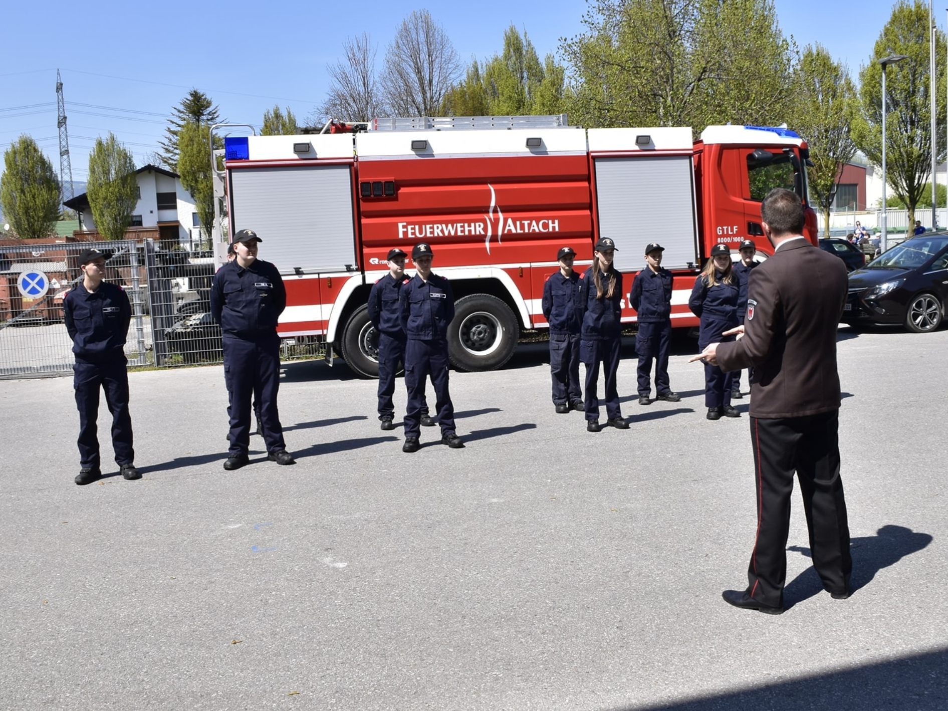 Die jungen Feuerwehrkameraden stellten sich dem jährlichen Wissenstest