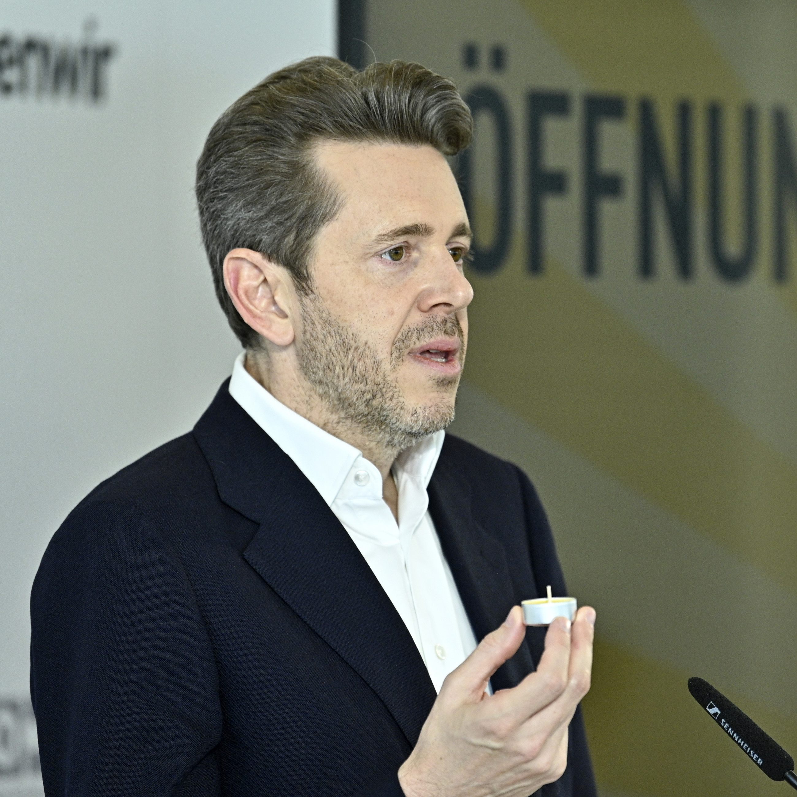 WKÖ-Präsident Harald Mahrer verteidigt die Ausgaben.