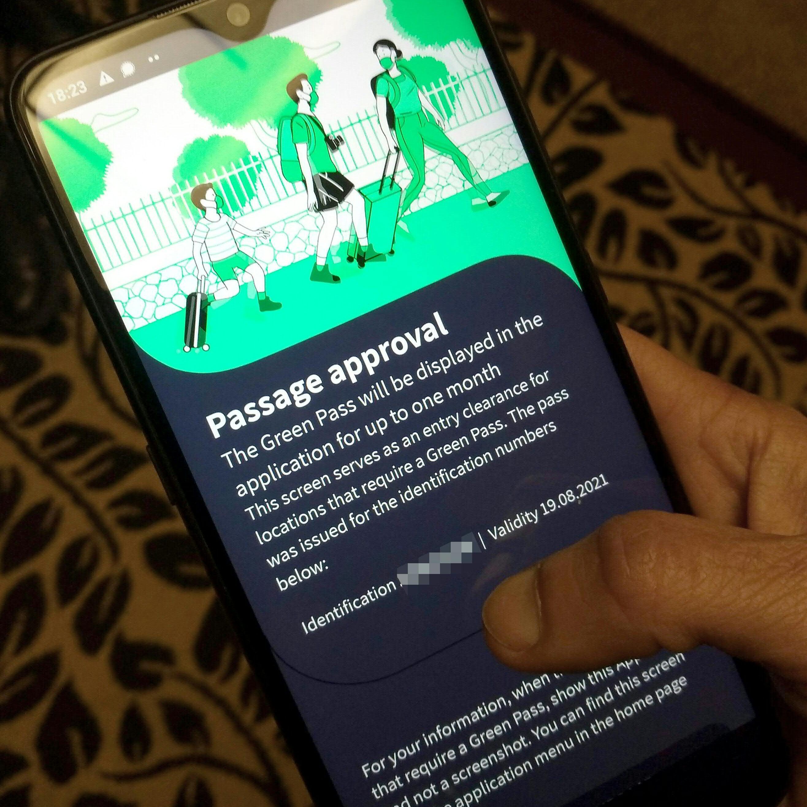 Anders als in Israel (im Bild) soll der Österreichische Grüne Pass ein QR-Code sein, den mann auch ausdrucken kann.