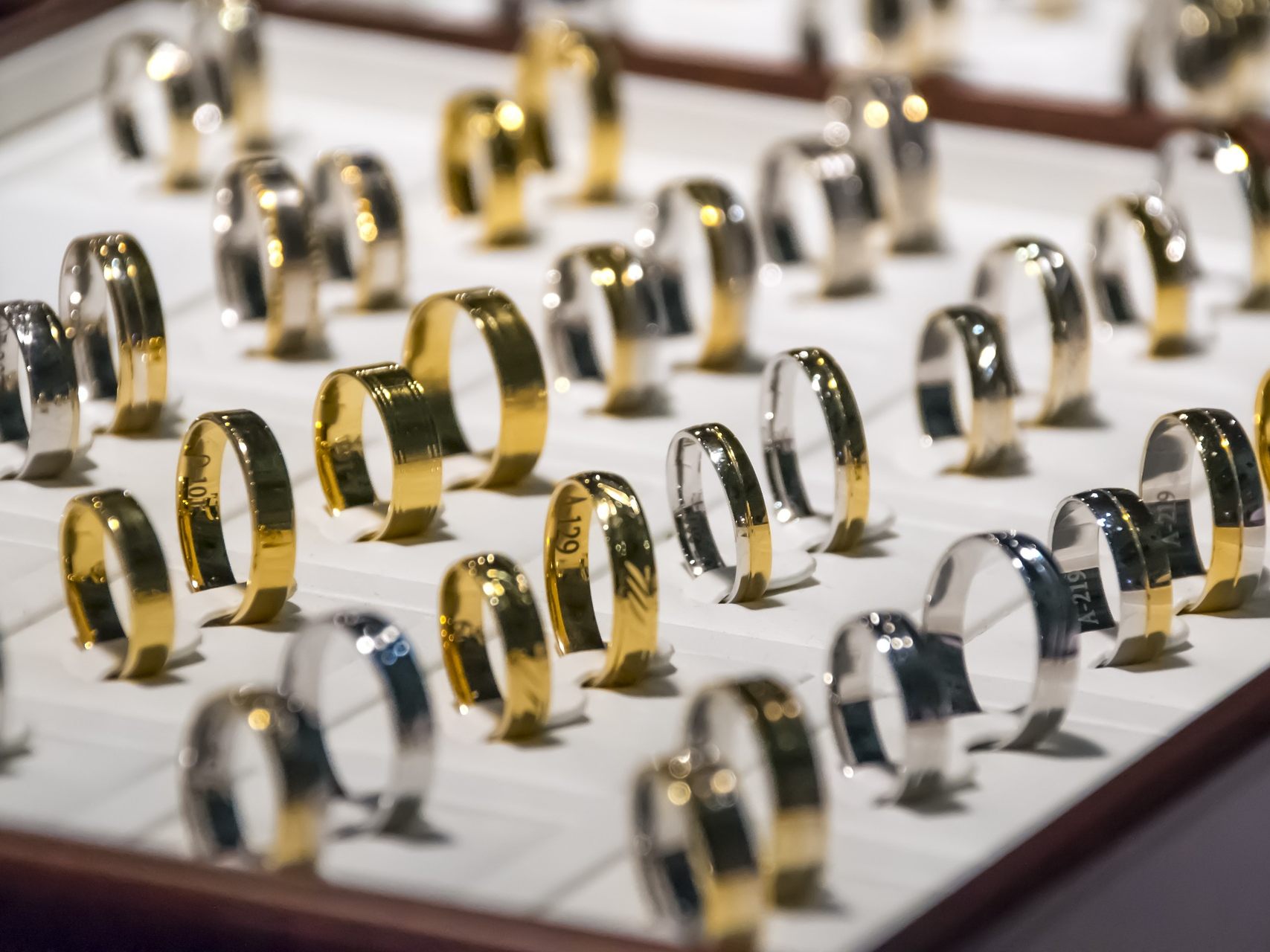 Der Juwelier dürfte sich beim Überfall gewehrt haben. Der Juwelier dürfte sich beim Überfall gewehrt haben.