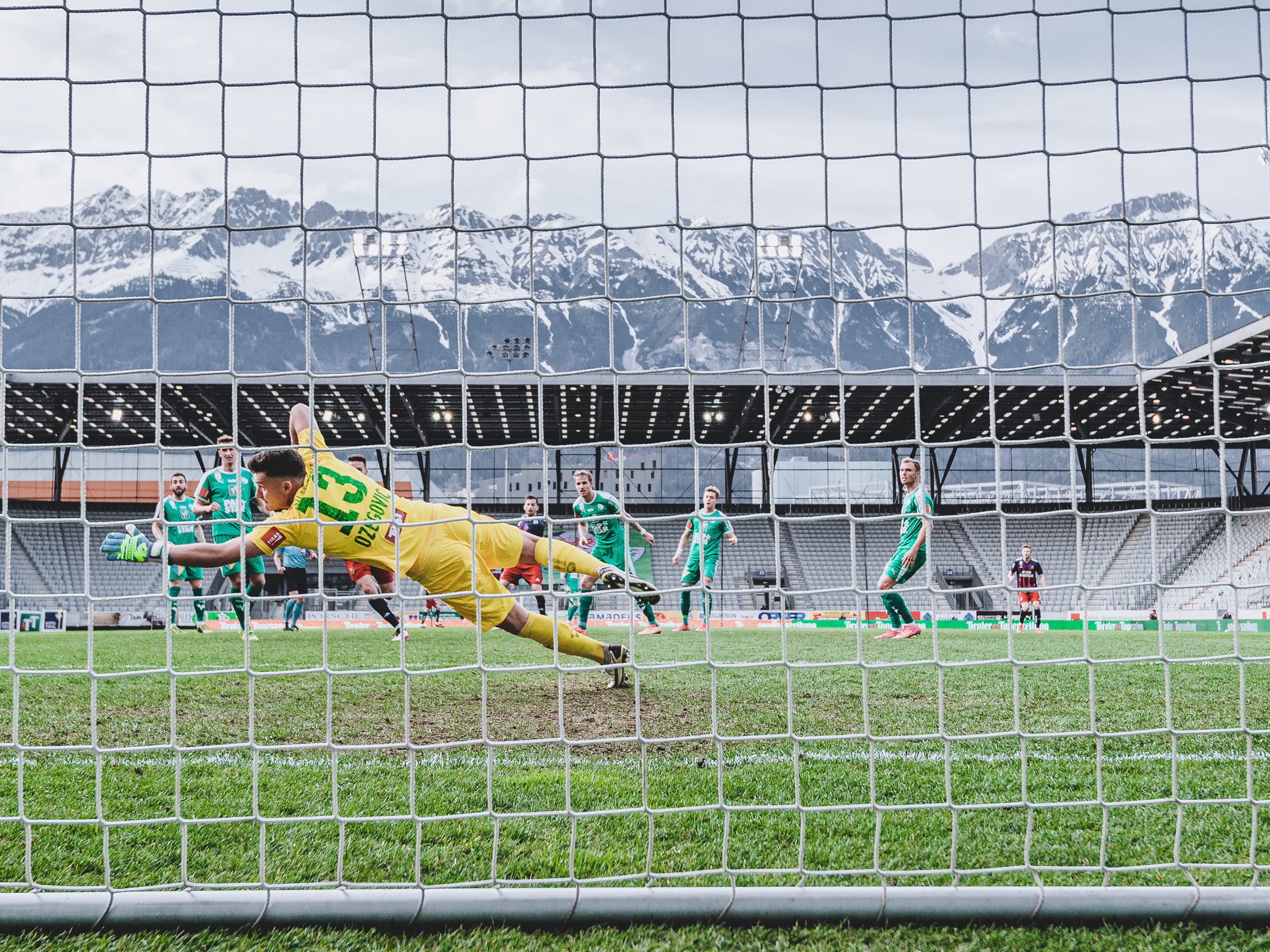 Rapid spielte in Tirol vor einzigartiger Kulisse. Rapid spielte in Tirol vor einzigartiger Kulisse.