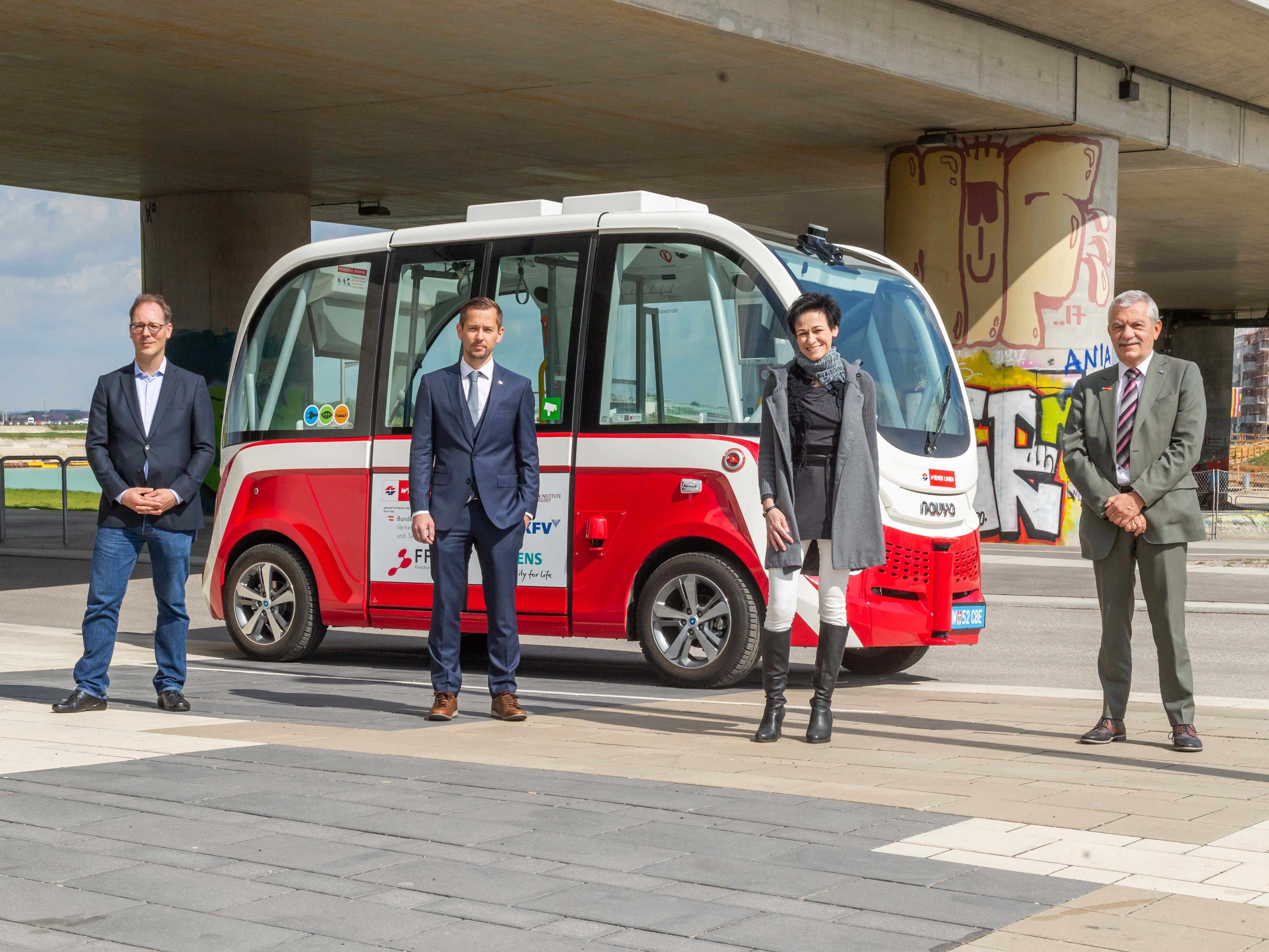 Noch bis 23. Juni sind die autonomen E-Busse in der Seestadt unterwegs.