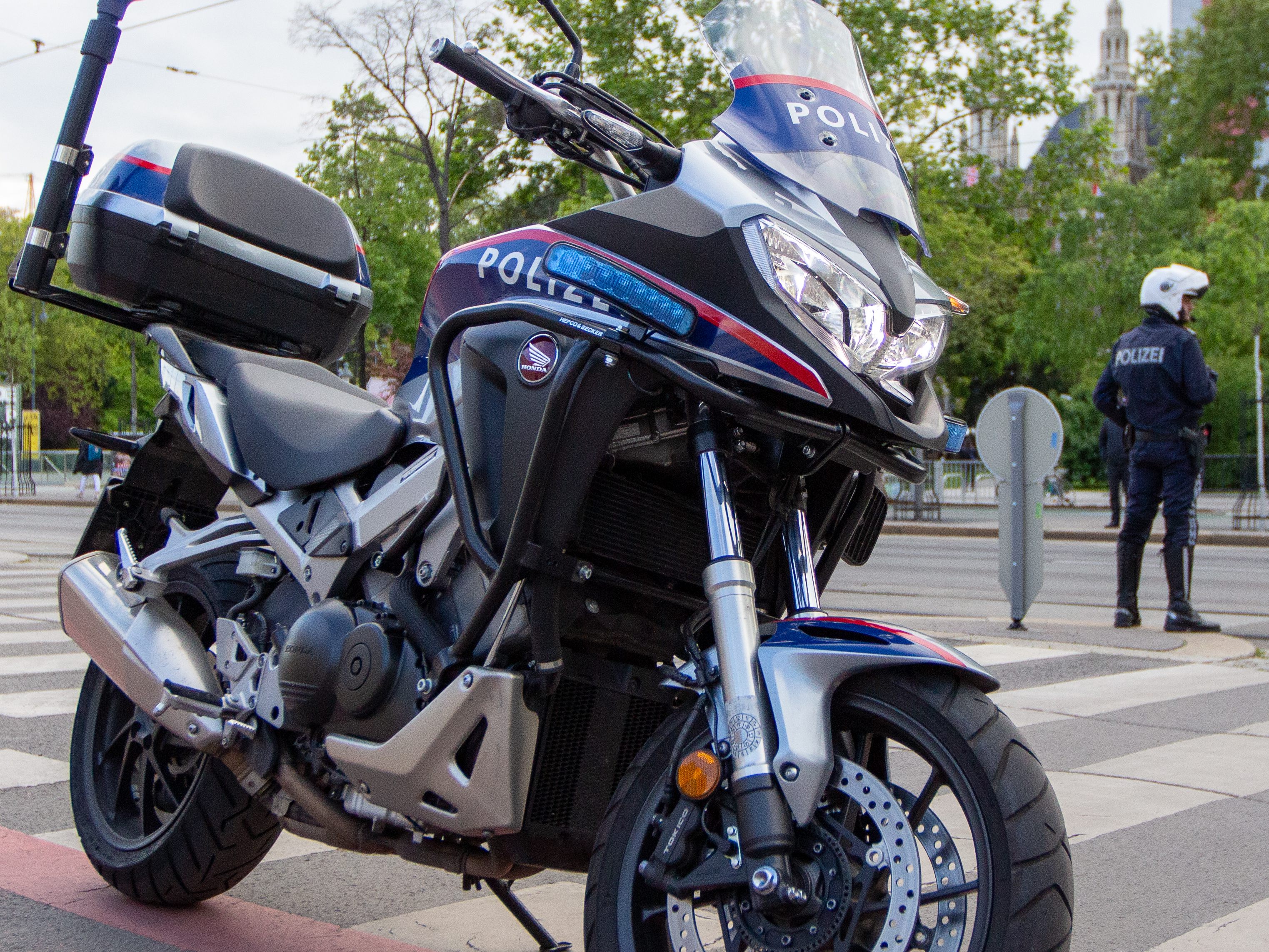 Eine Sofortfahndung verlief erfolglos.