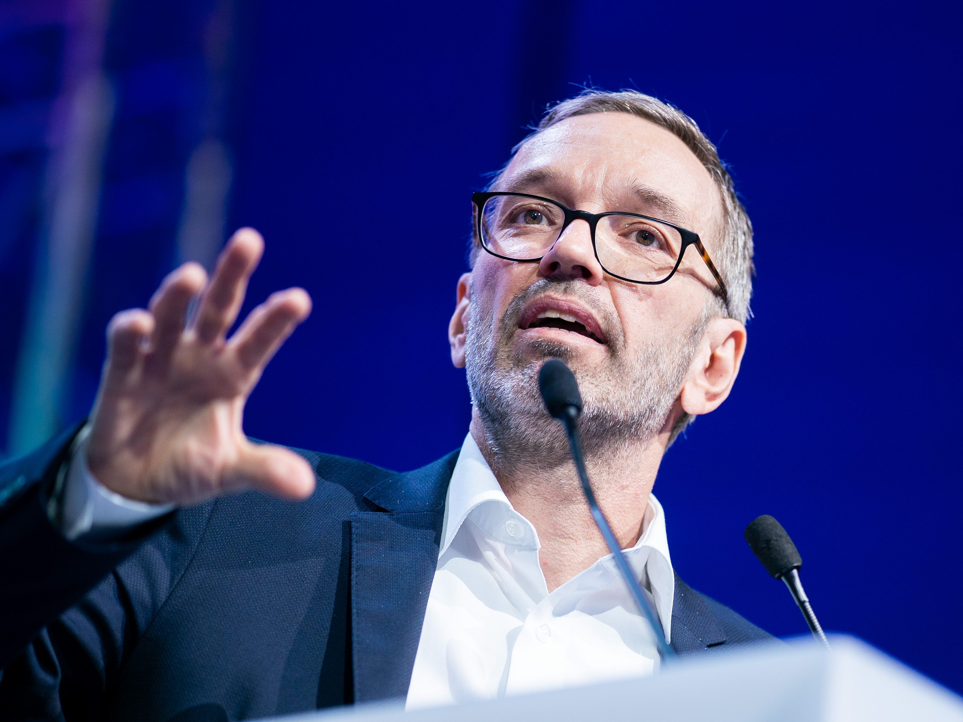 Skepsis bei der FPÖ: Kickl ortet Skandale von Tirol bis Intensivbetten