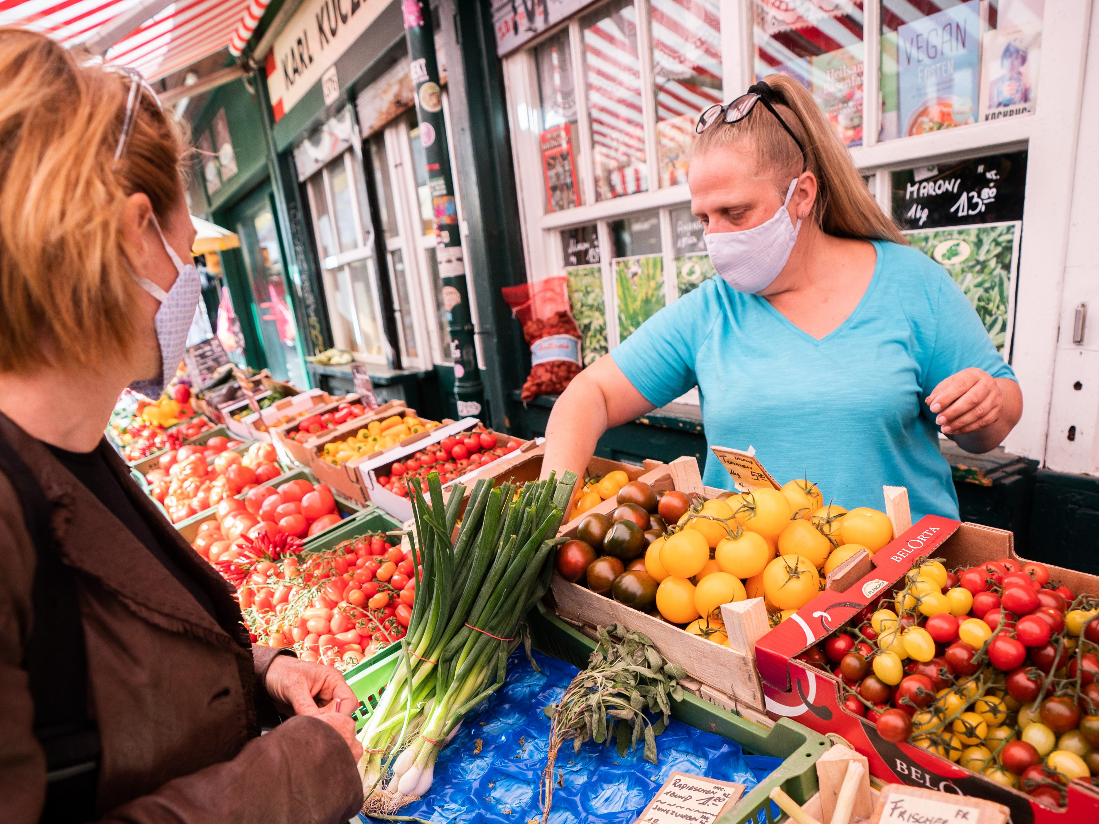 Flohmarkt am Wiener Naschmarkt kehrt am Samstag zurück.