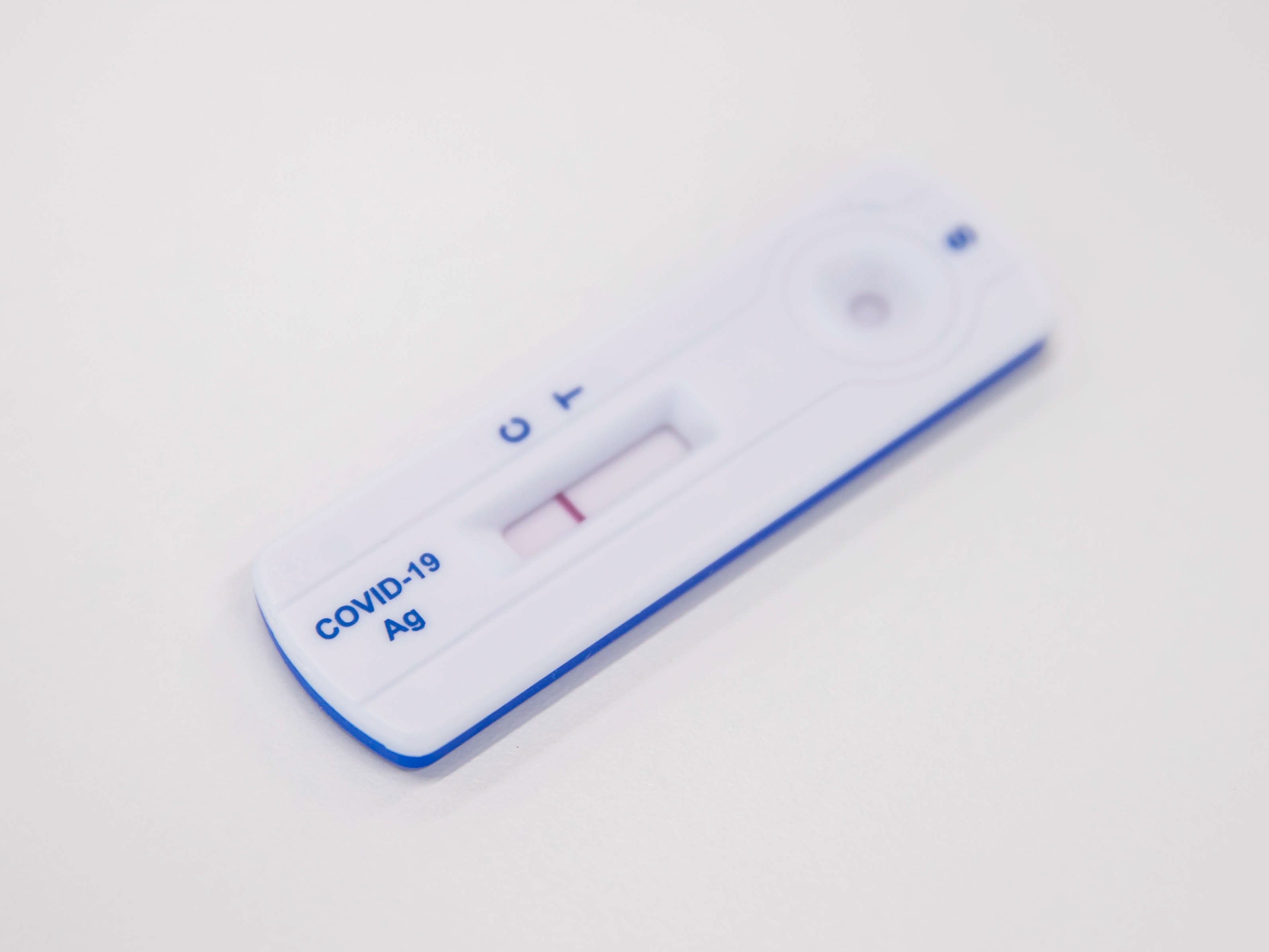Die Regierung stellt kostenlose Coronavirus-Tests für die Gastro-Öffnung zur Verfügung.