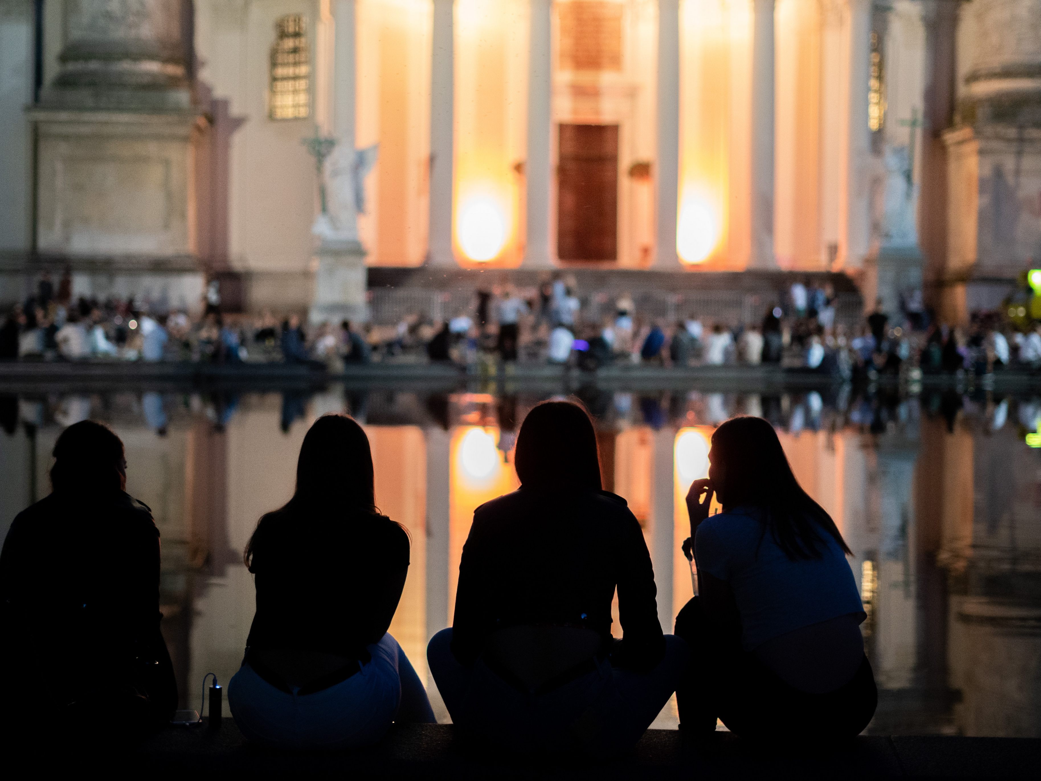 Üblicherweise fanden die die Feste am Wiener Karlsplatz statt. Üblicherweise fanden die die Feste am Wiener Karlsplatz statt.
