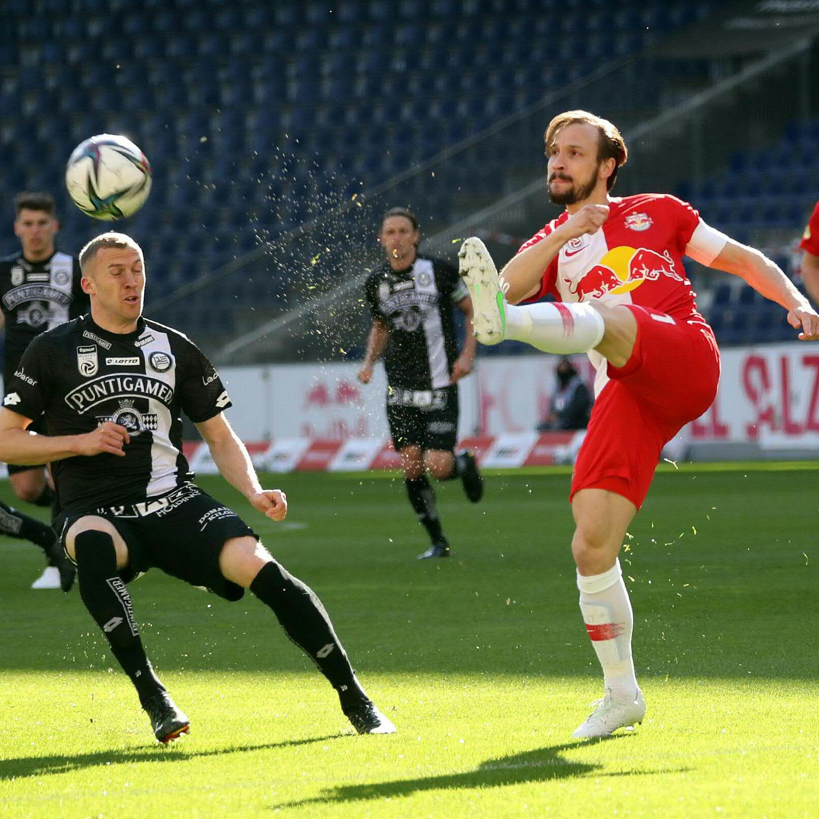 LIVE-Ticker zum Spiel Sturm Graz gegen RB Salzburg ab 14.30 Uhr.