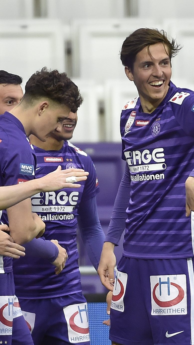Die Wiener Austria setzte sich im Play-off-Hinspiel klar durch.
