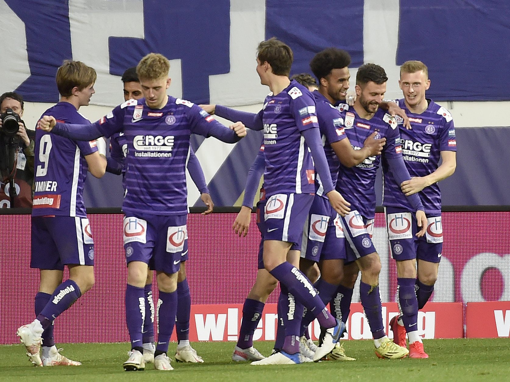 Am Sonntag starten die Wiener Austria mit einer guten Ausgangslage gegen den WAC. Am Sonntag starten die Wiener Austria mit einer guten Ausgangslage gegen den WAC.