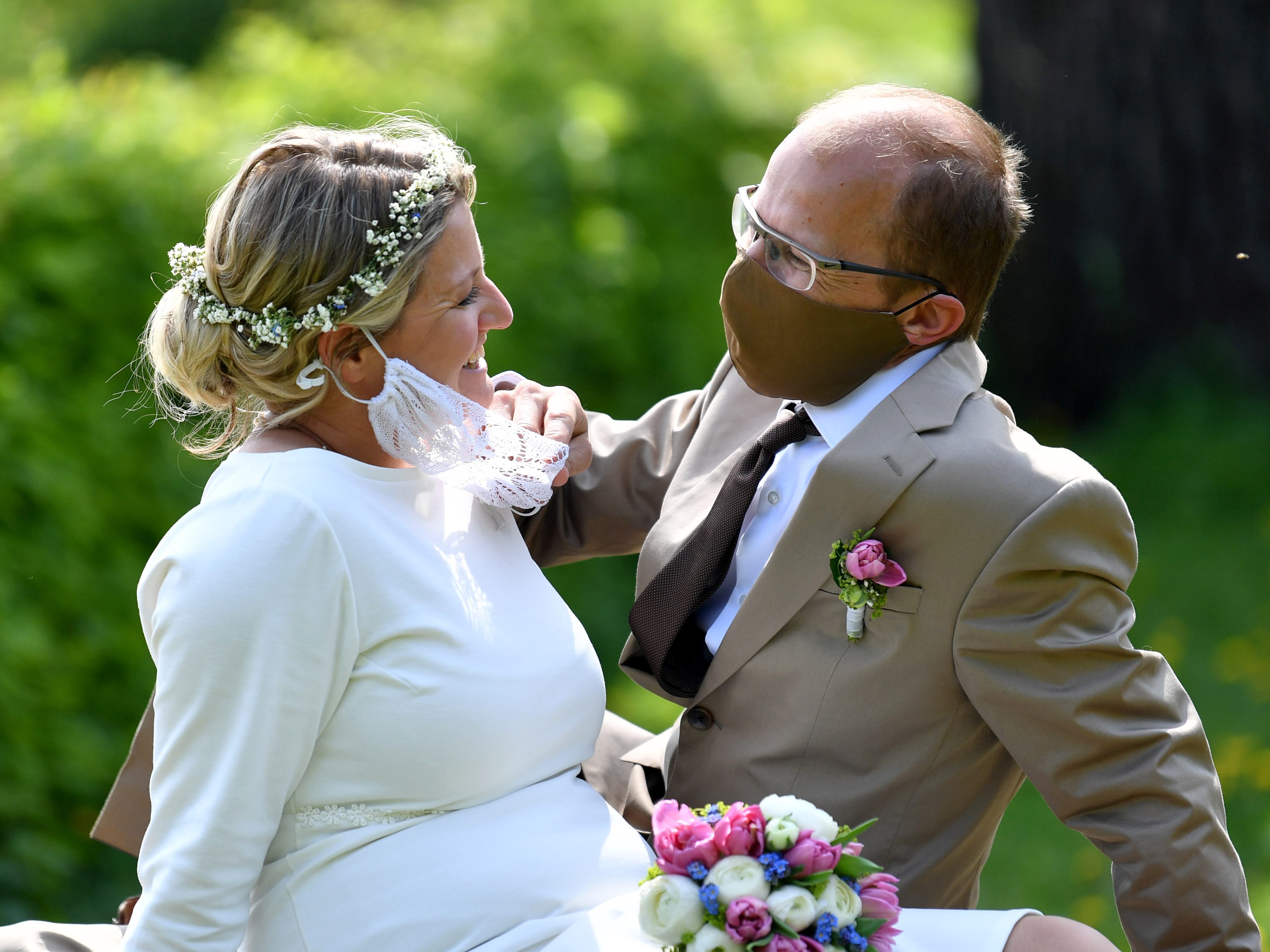 Corona konnte nicht alle Hochzeiten verhindern. Corona konnte nicht alle Hochzeiten verhindern.