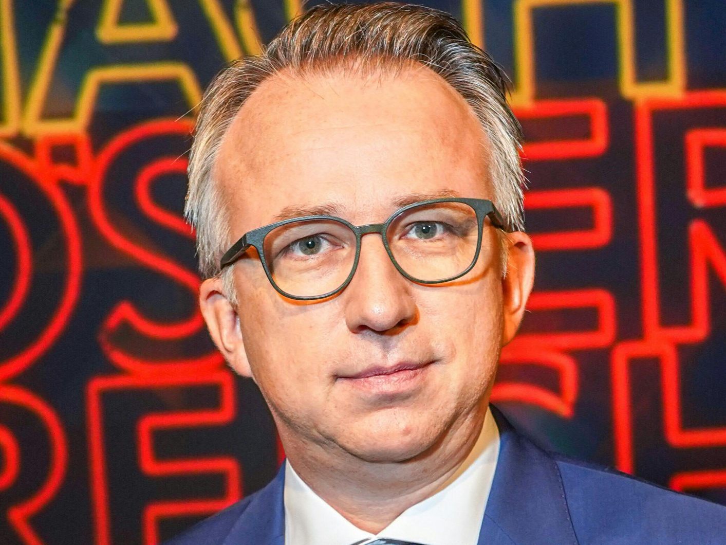Peter Klien ist bekannt als "Reporter ohne Grenzen". Peter Klien ist bekannt als "Reporter ohne Grenzen".