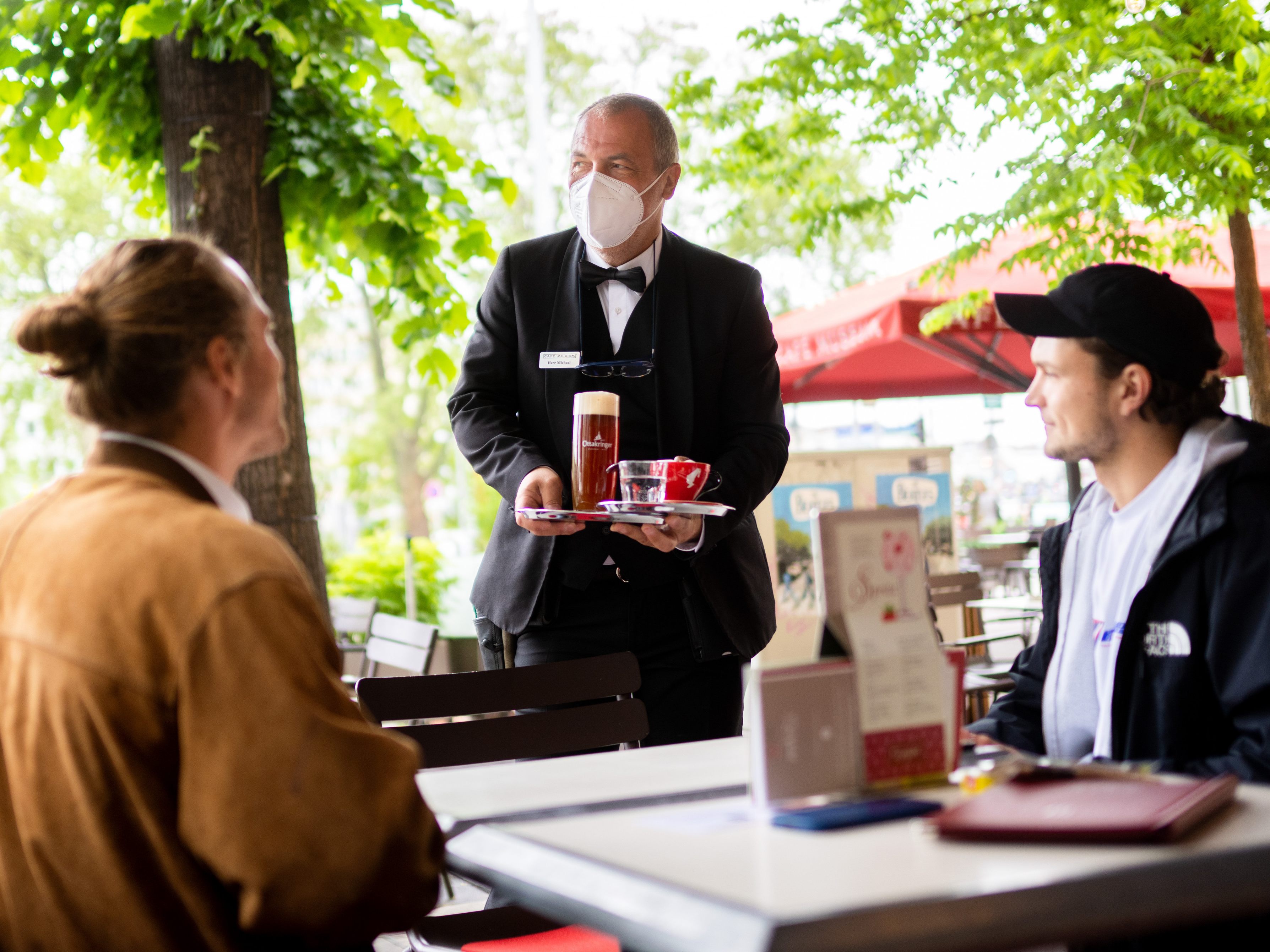 In der Gastronomie war man mit Tag eins der Öffnungen zufrieden.