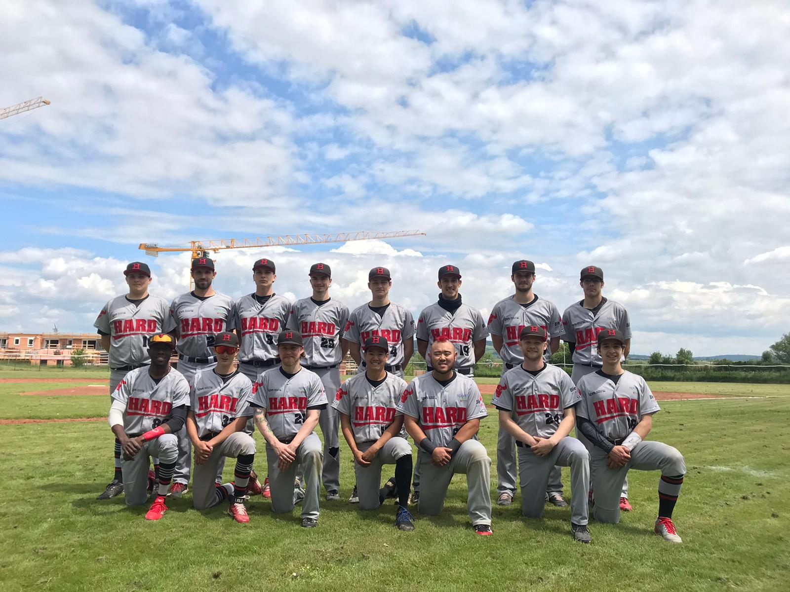 Das Team der Hard Bulls ist nun endlich vollständig! Das Team der Hard Bulls ist nun endlich vollständig!