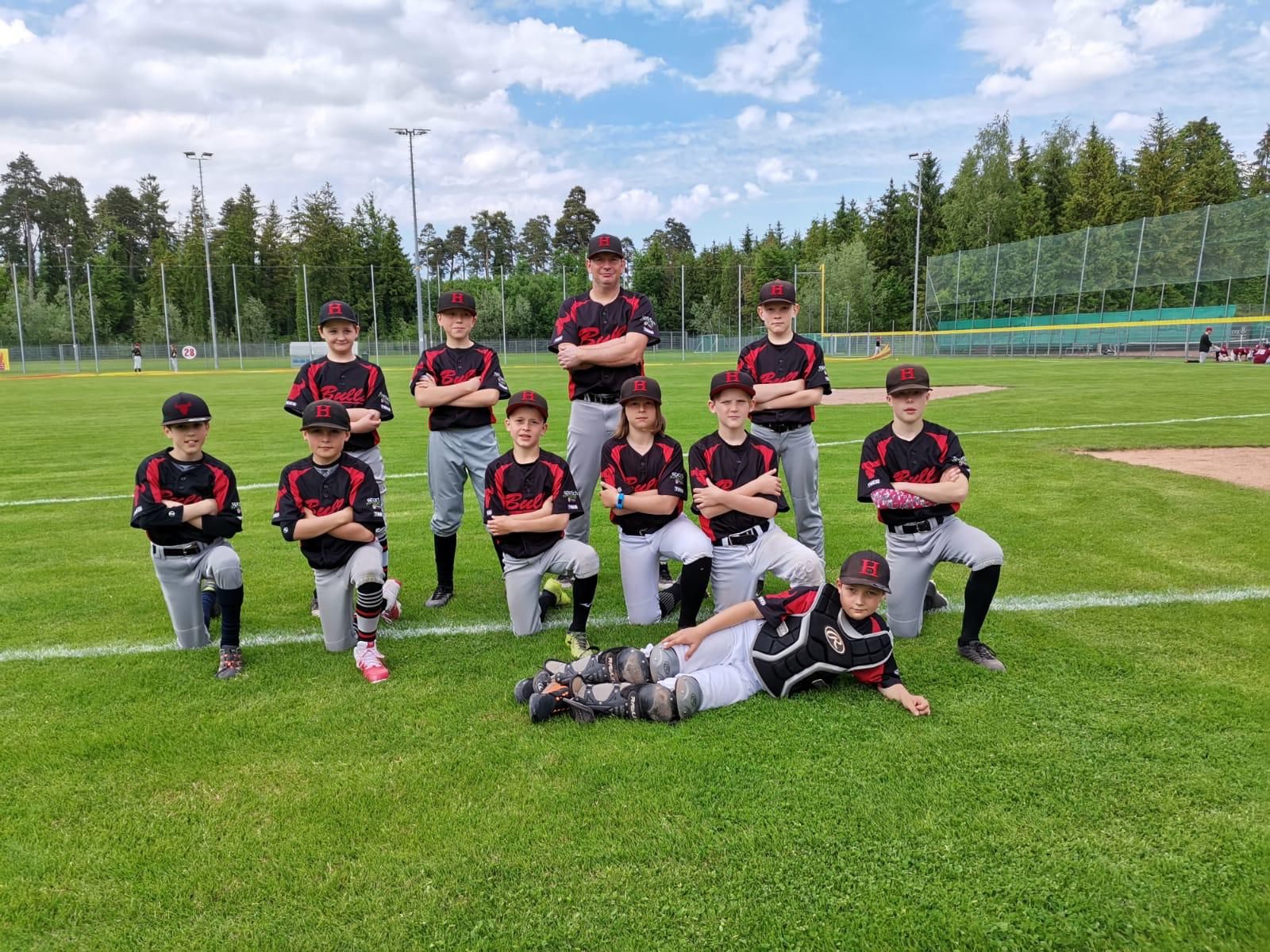 Die Hard Bulls U12 konnte heute zwei klare Siege einfahren! Die Hard Bulls U12 konnte heute zwei klare Siege einfahren!
