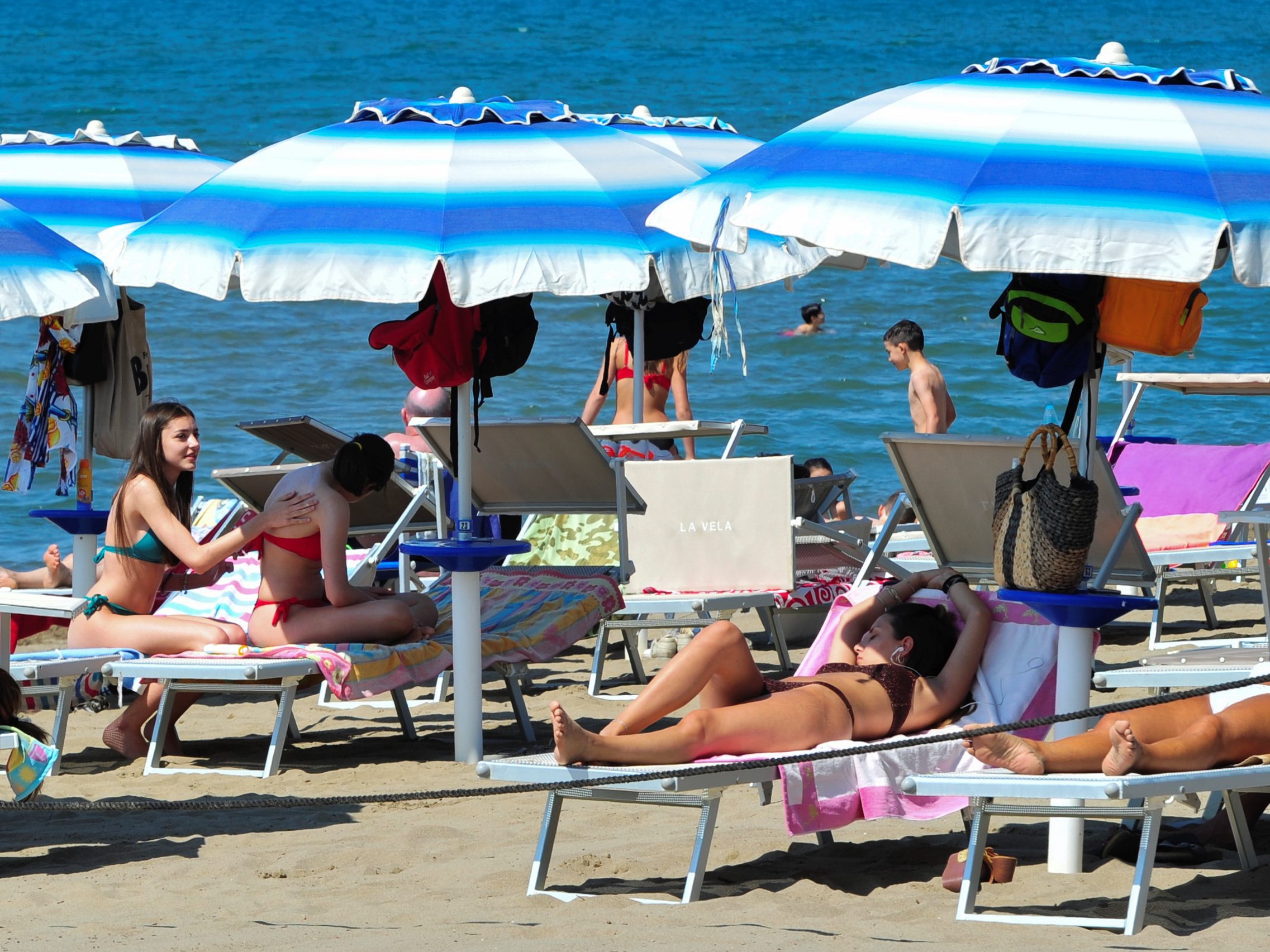 Nur mehr negativer Test bei Einreise nach Italien erforderlich. Nur mehr negativer Test bei Einreise nach Italien erforderlich.