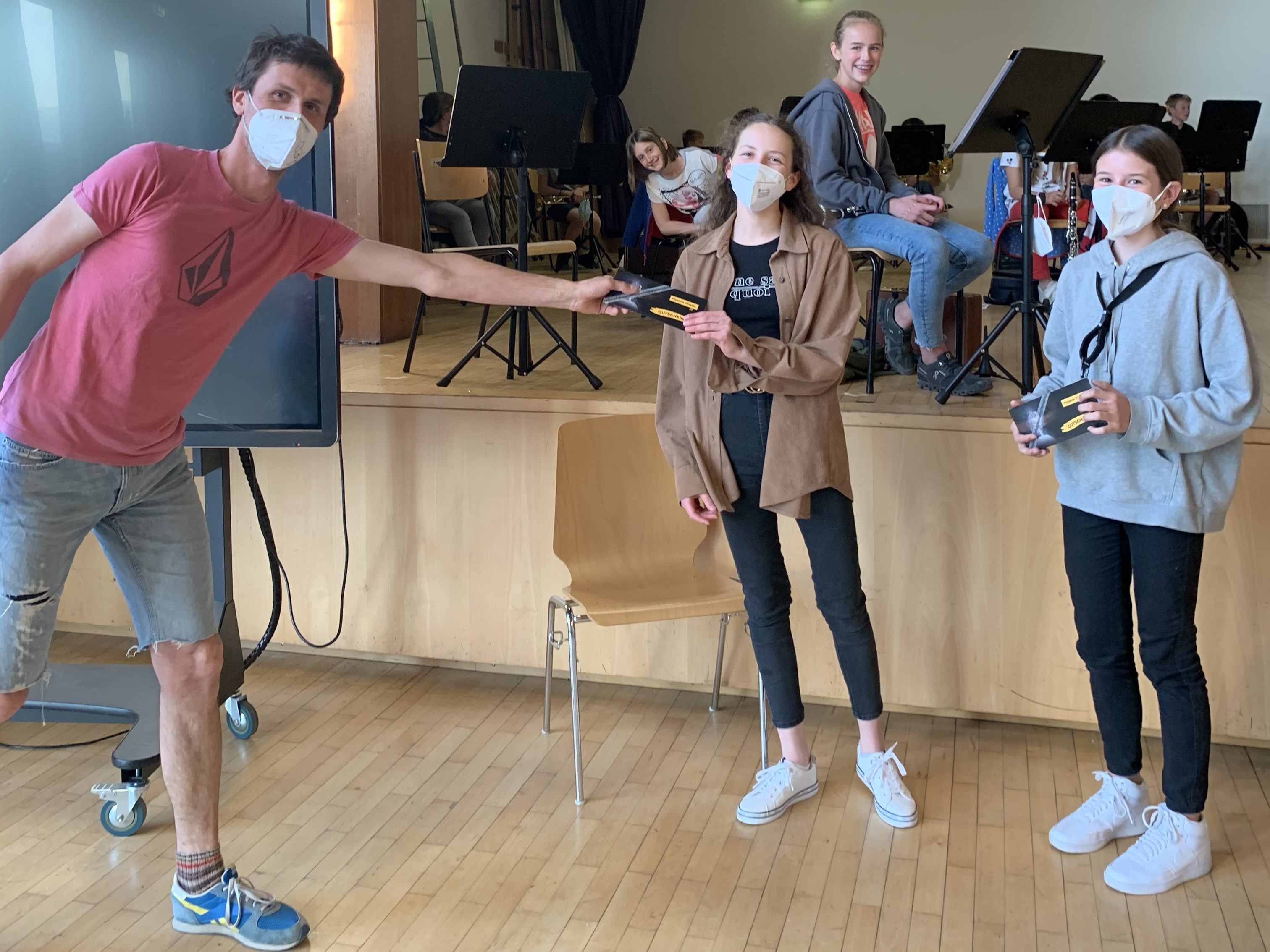 Preisübergabe Jungmusik-Quiz