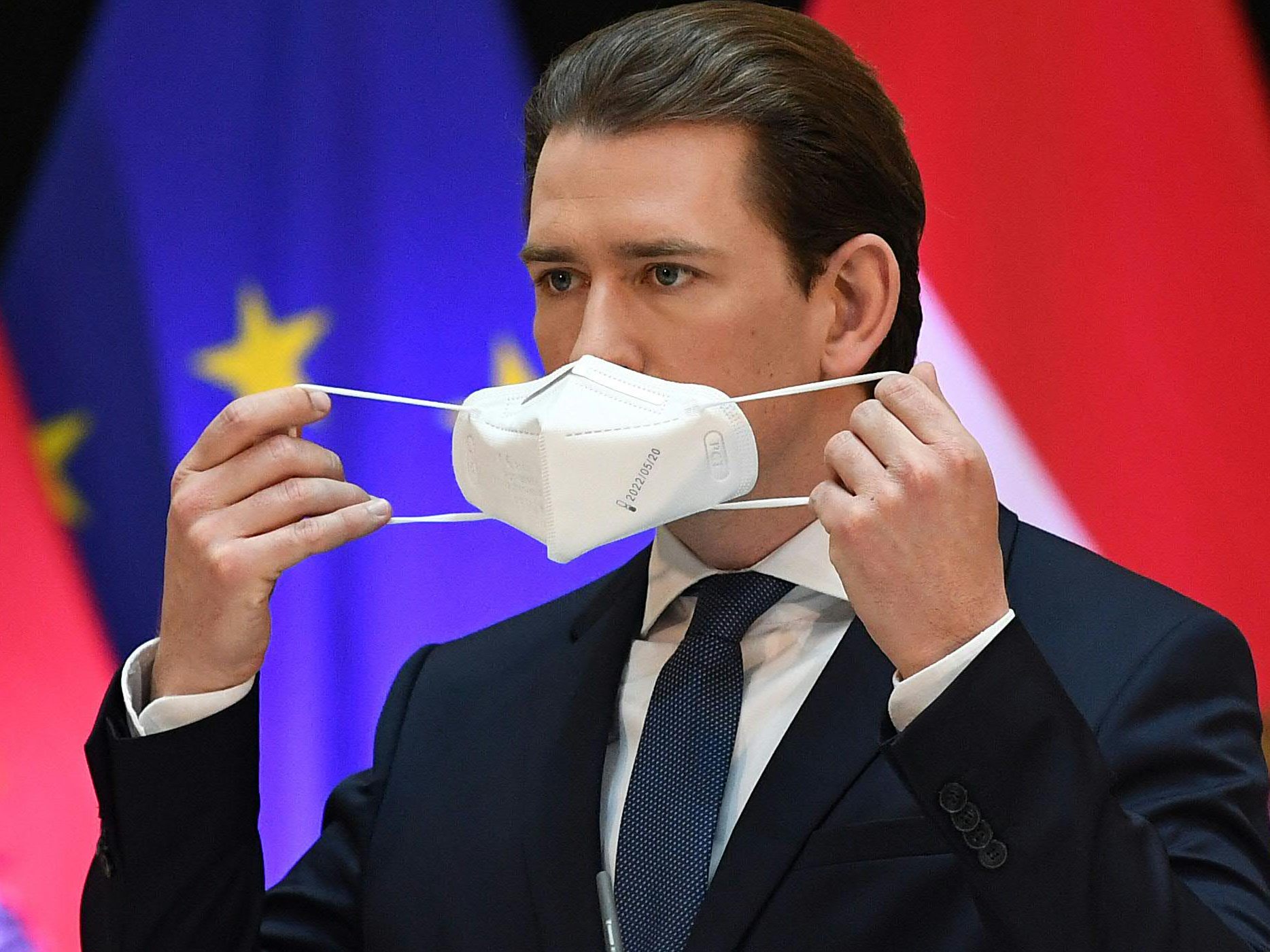 Nur noch 33 Prozent Zustimmung für ÖVP - Kurz in Kanzlerfrage aber klar voran.