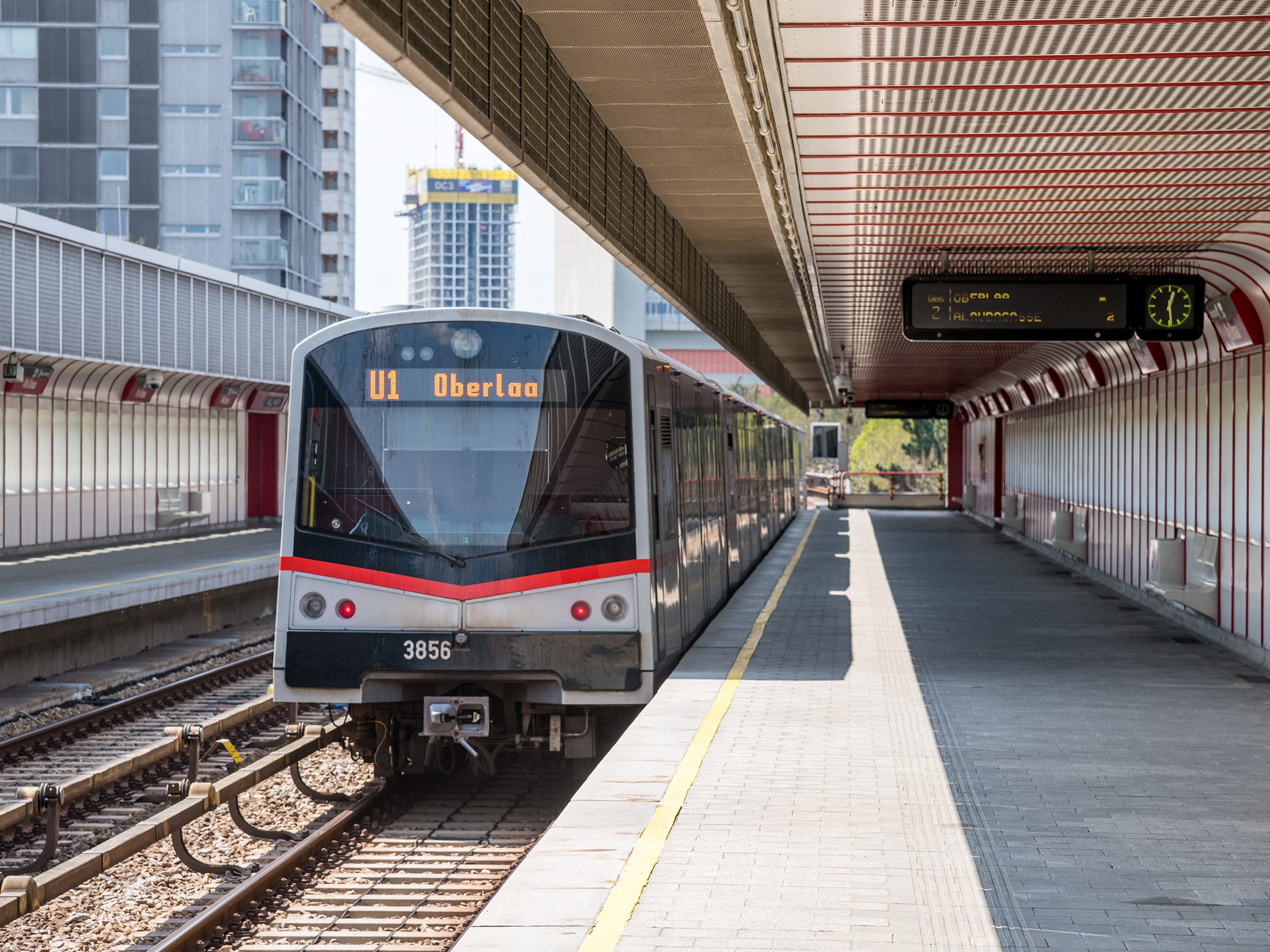 Die U-Bahnstation Alte Donau wird den Sommer über renoviert.