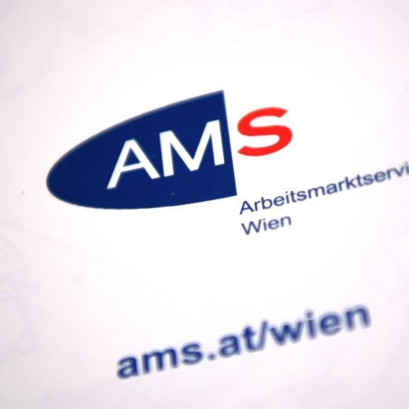 Die Arbeitslosigkeit in der Coronakrise sinkt weiter.