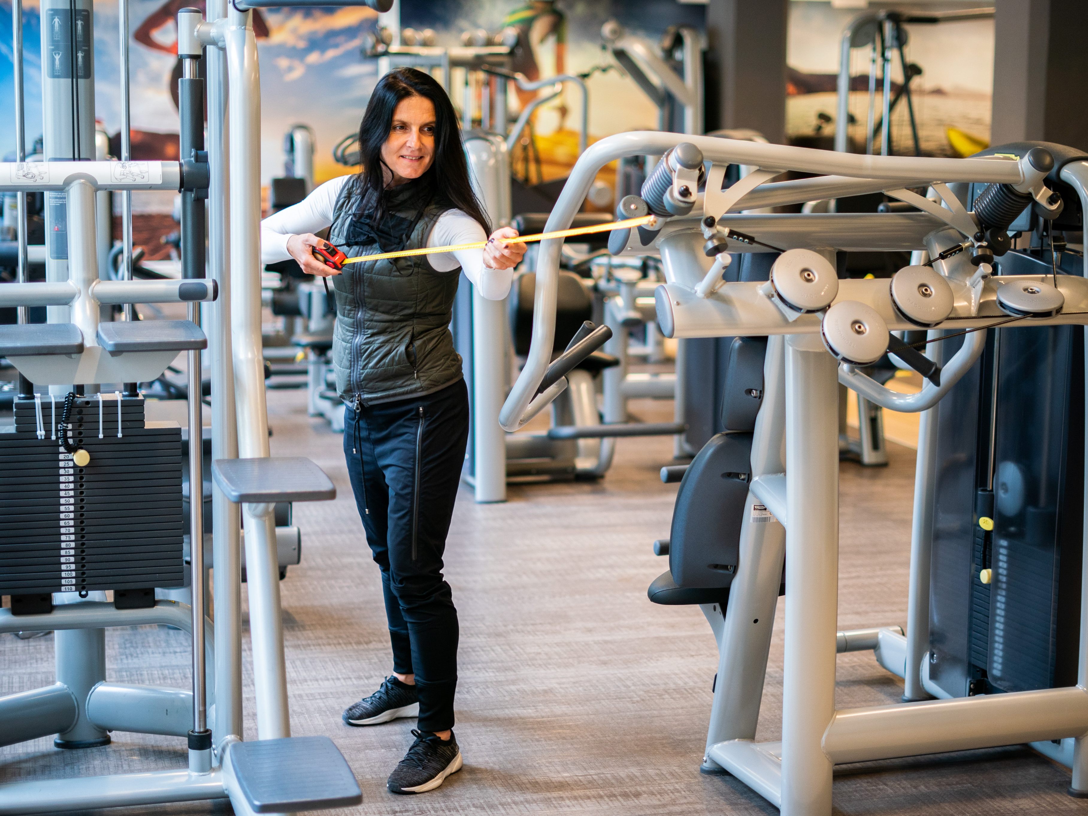 Die letzten Vorbereitungen in der Fitnessbranche werden getroffen.