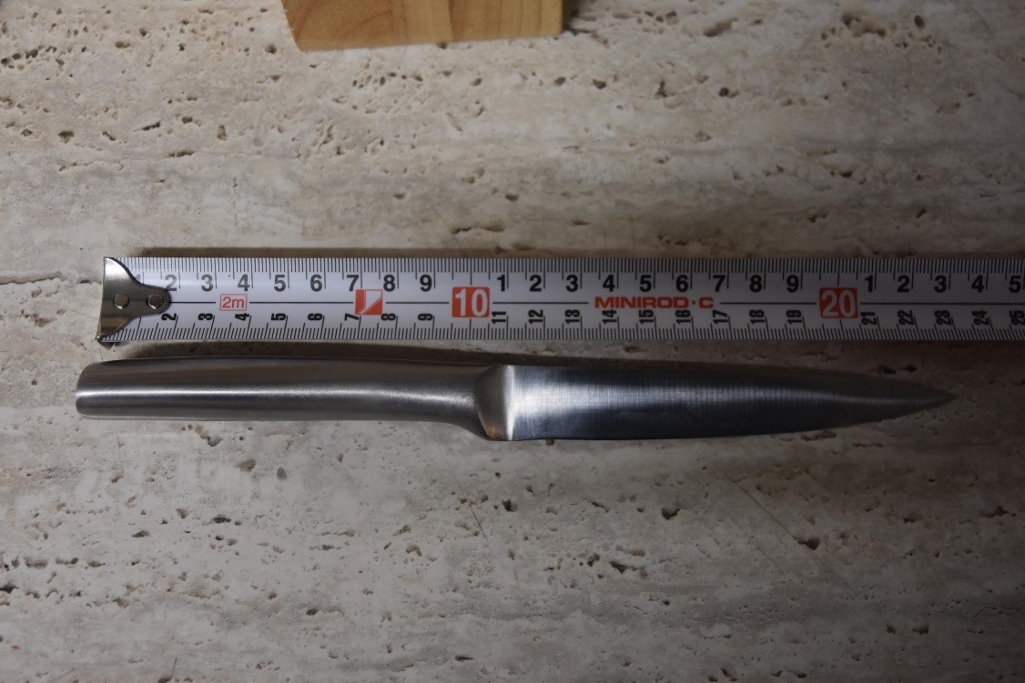 Die Polizei stellte das Messer sicher Die Polizei stellte das Messer sicher