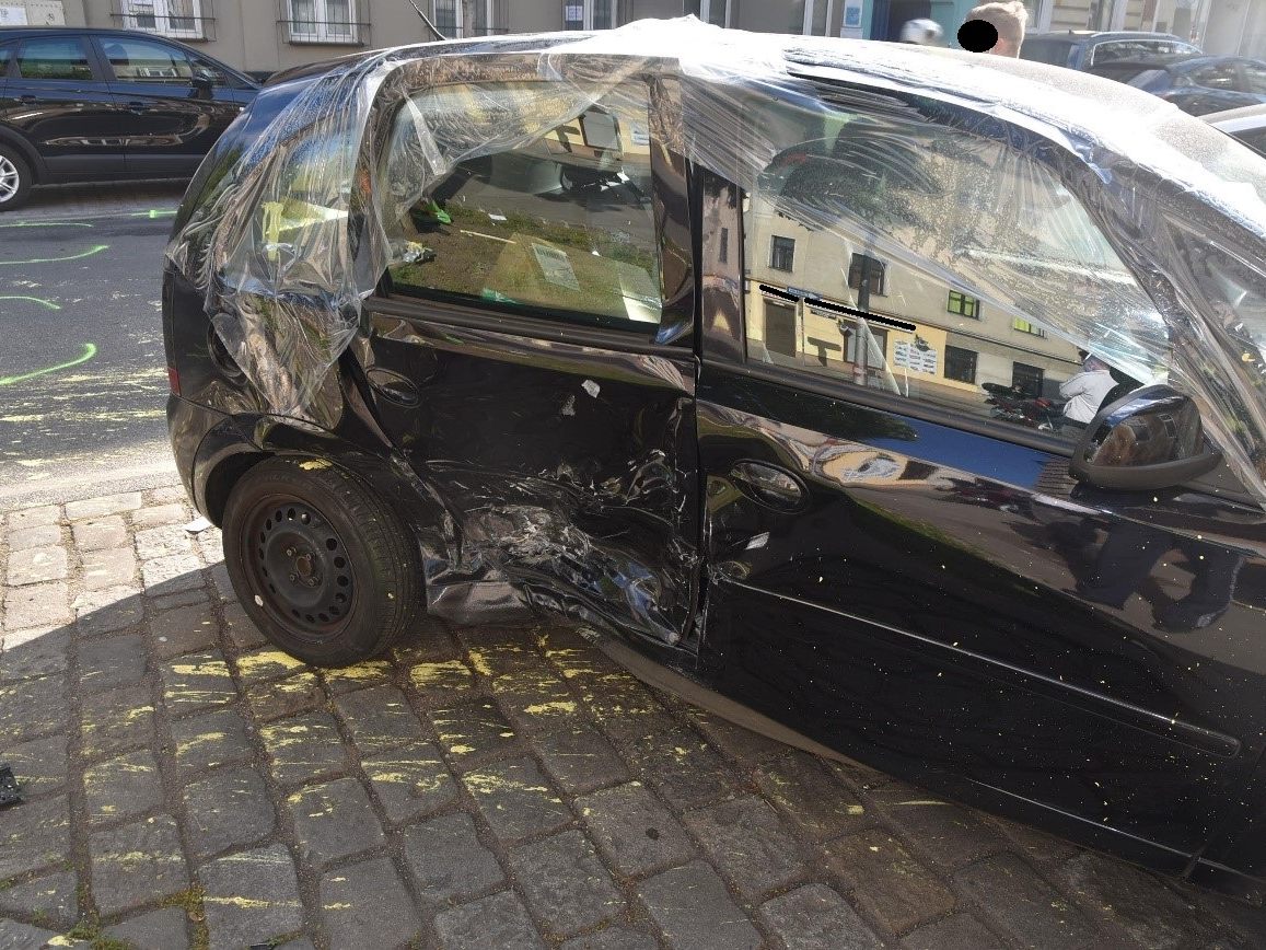 Mehrere Personen wurden bei dem Unfall verletzt.