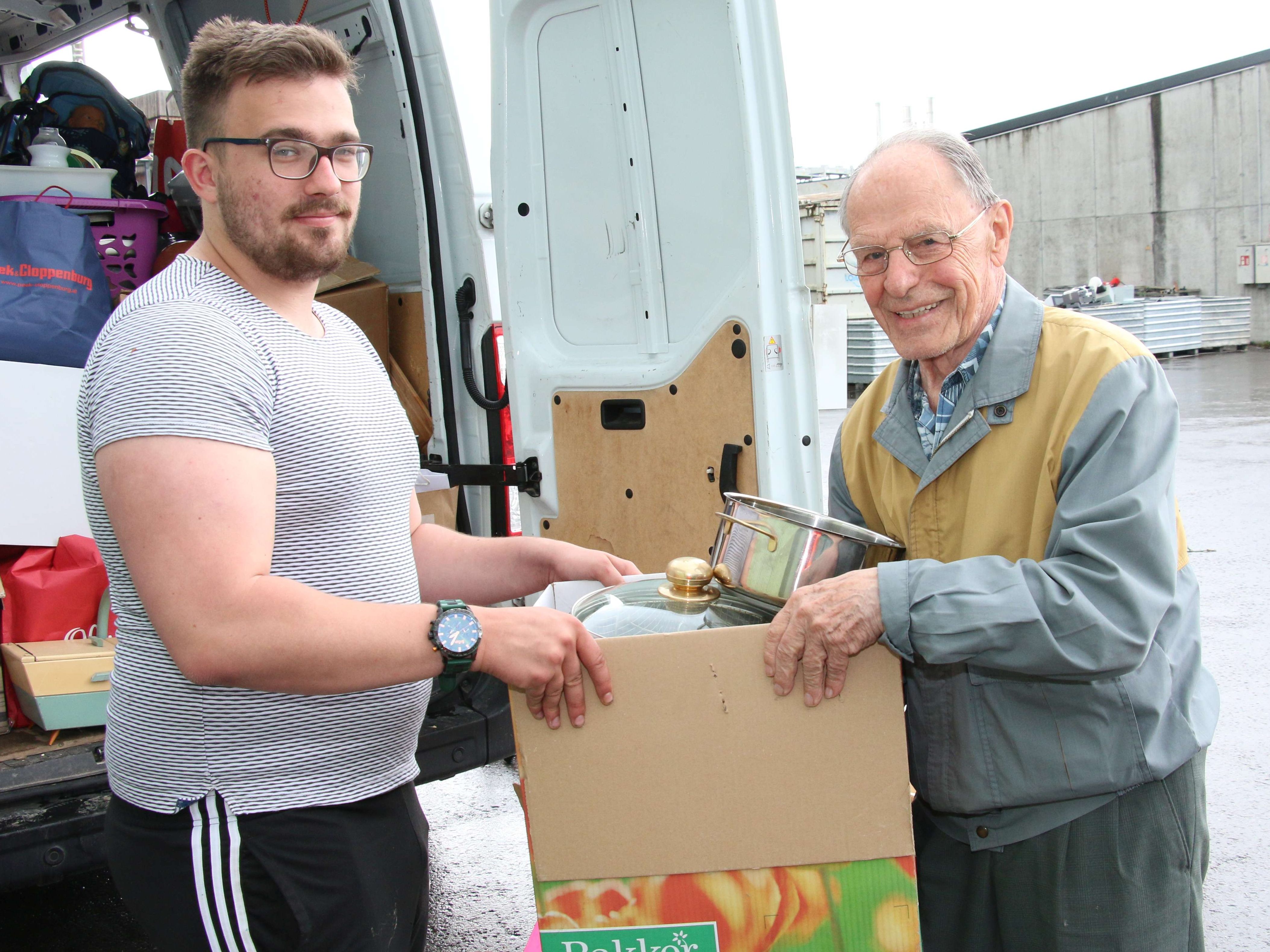 Über Elektrogeräte und Haushaltsgegenstände freuen sich bald andere.