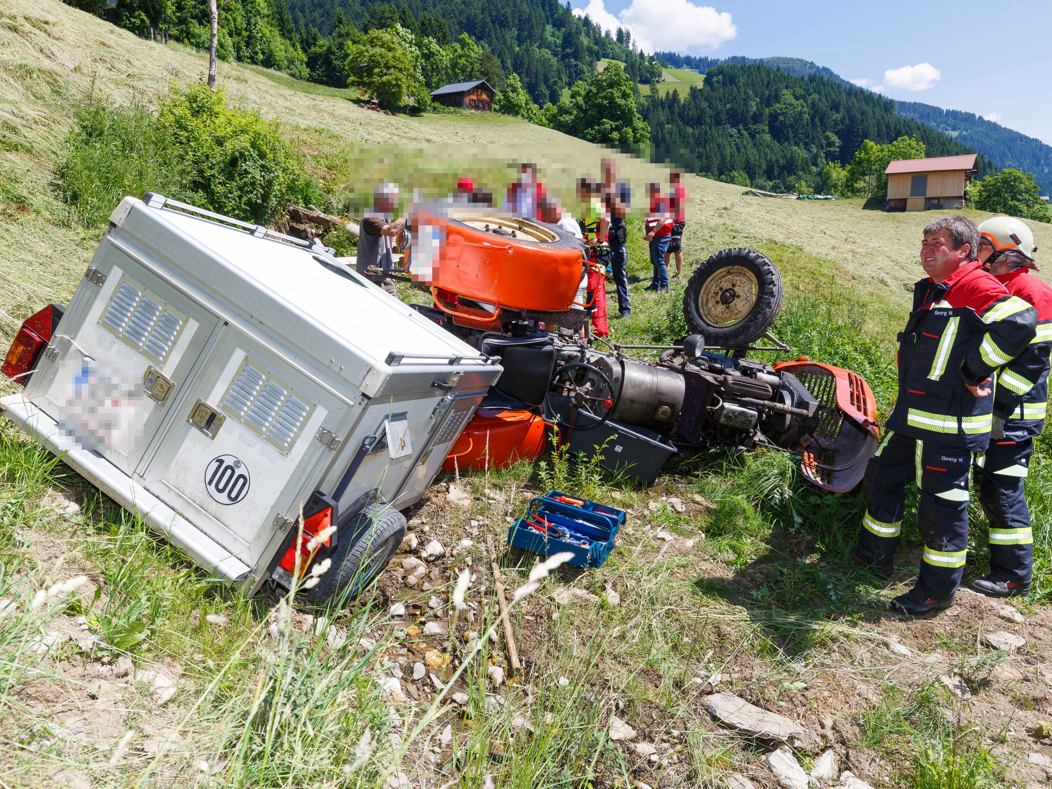 Traktorlenker schwer verletzt Traktorlenker schwer verletzt