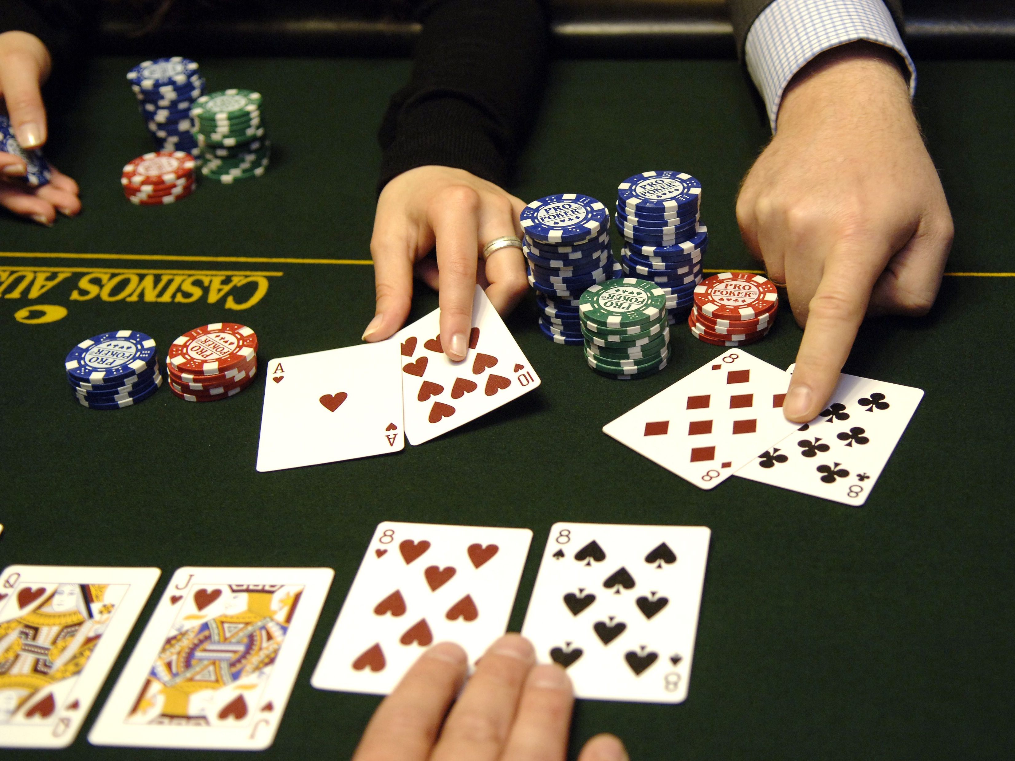 Corona kappte 2020 Erlöse in Casinos, Automatensalons und Wettlokalen