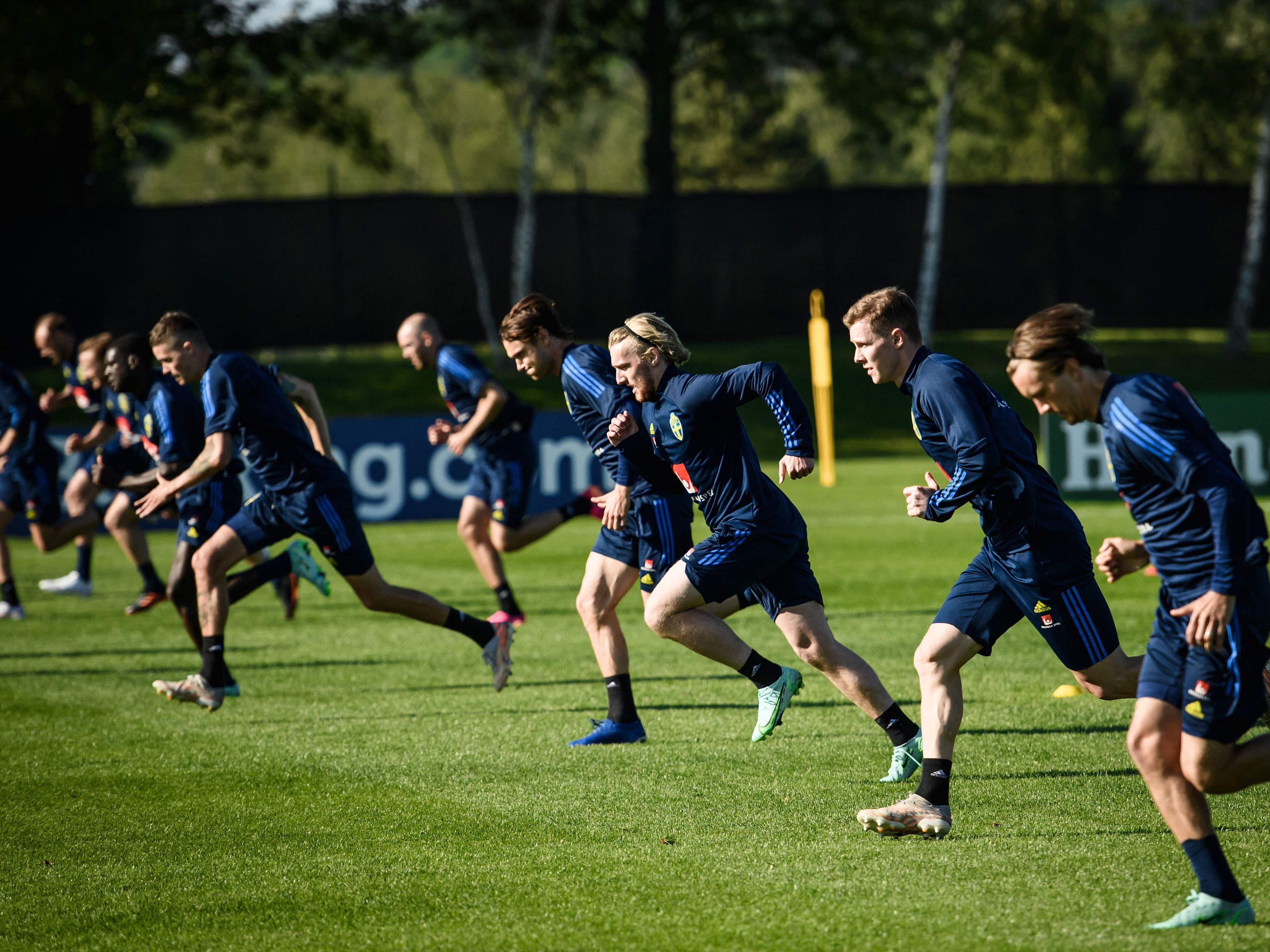 Vor EM-Start: Zwei Corona-Fälle im Schweden-Team. Vor EM-Start: Zwei Corona-Fälle im Schweden-Team.