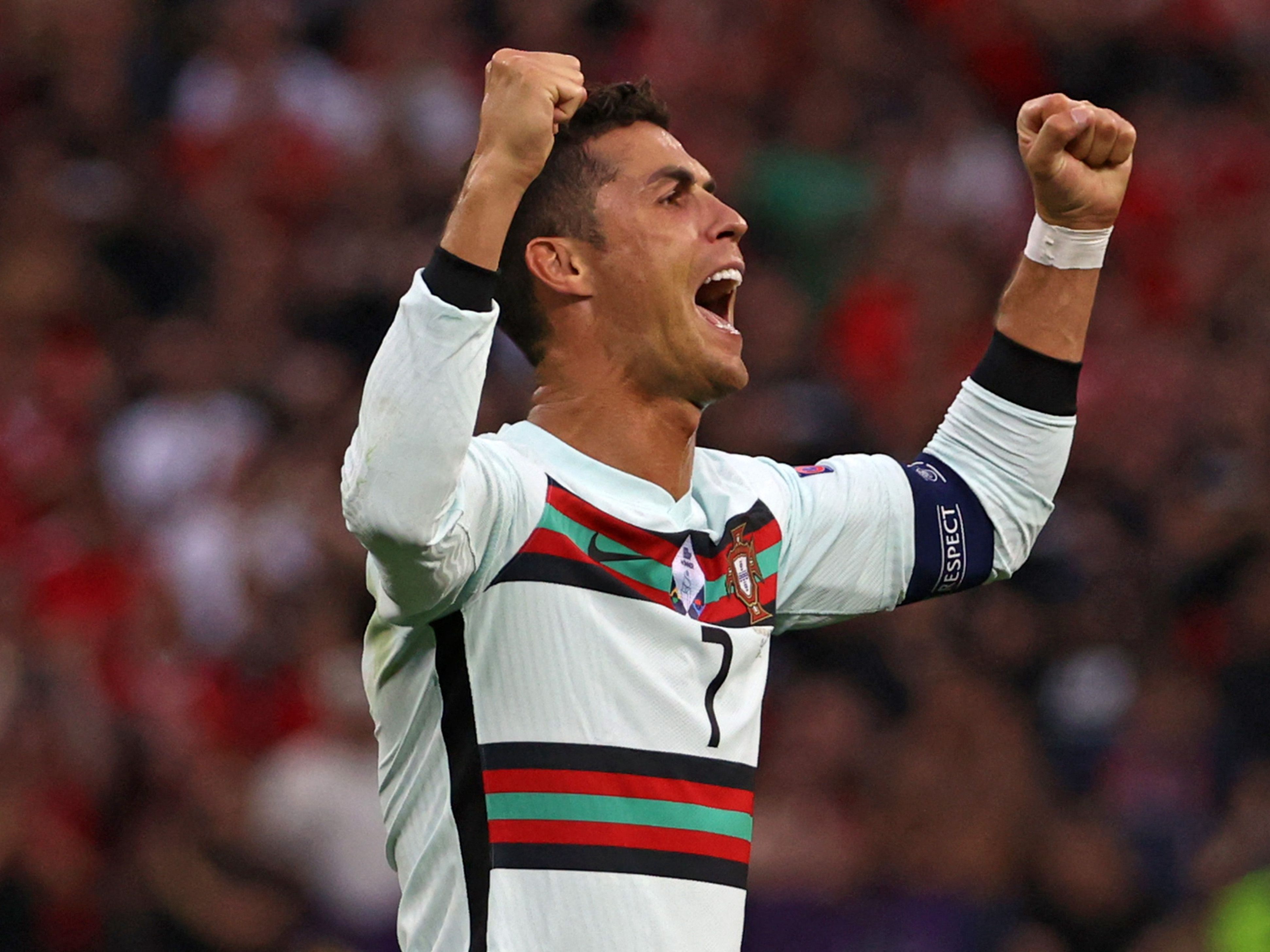 LIVE-Ticker zum EM-Match Portugal gegen Deutschland ab 18.00 Uhr. LIVE-Ticker zum EM-Match Portugal gegen Deutschland ab 18.00 Uhr.
