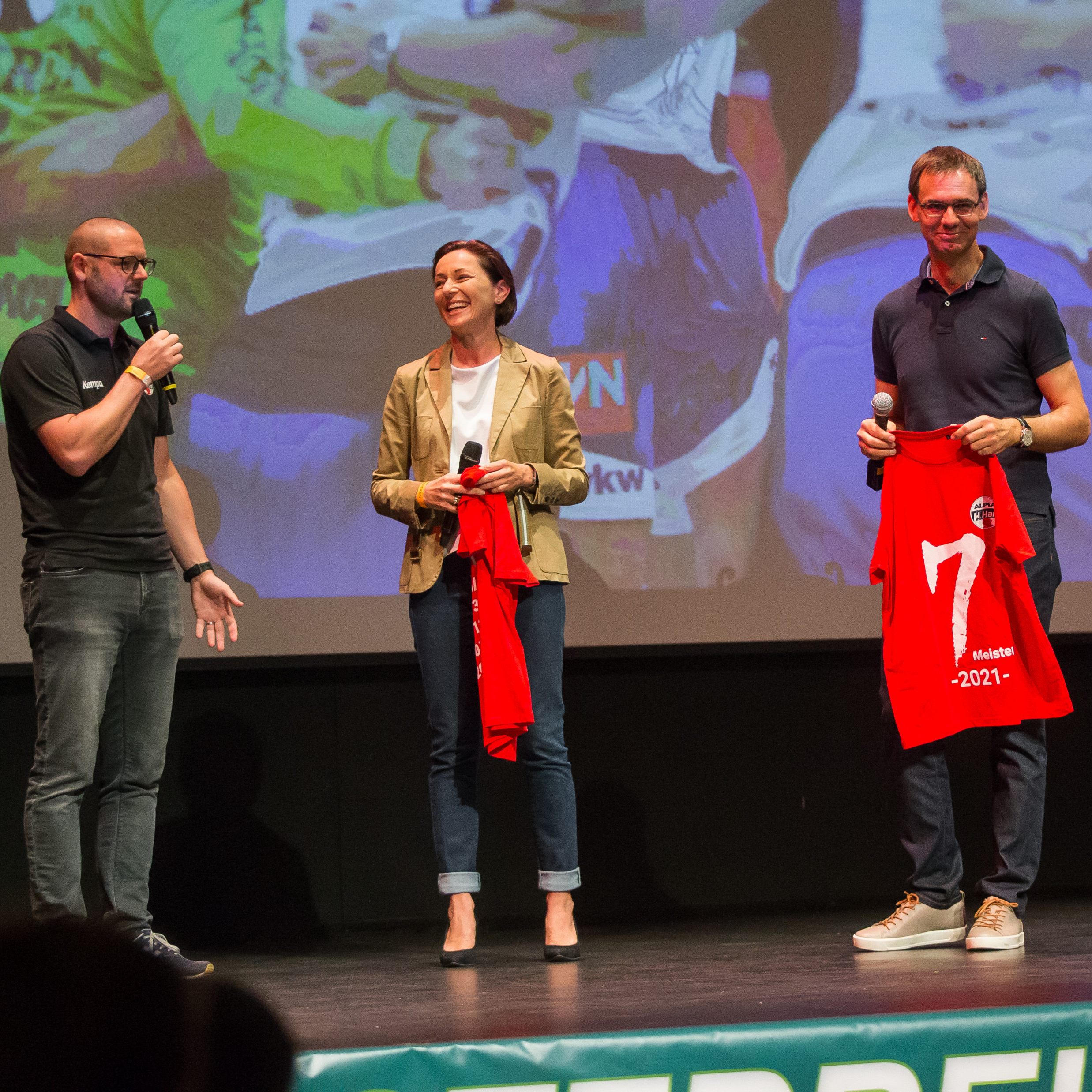 Landeshauptmann Wallner und Sportlandesrätin Rüscher mischten sich unter die Gratulanten.