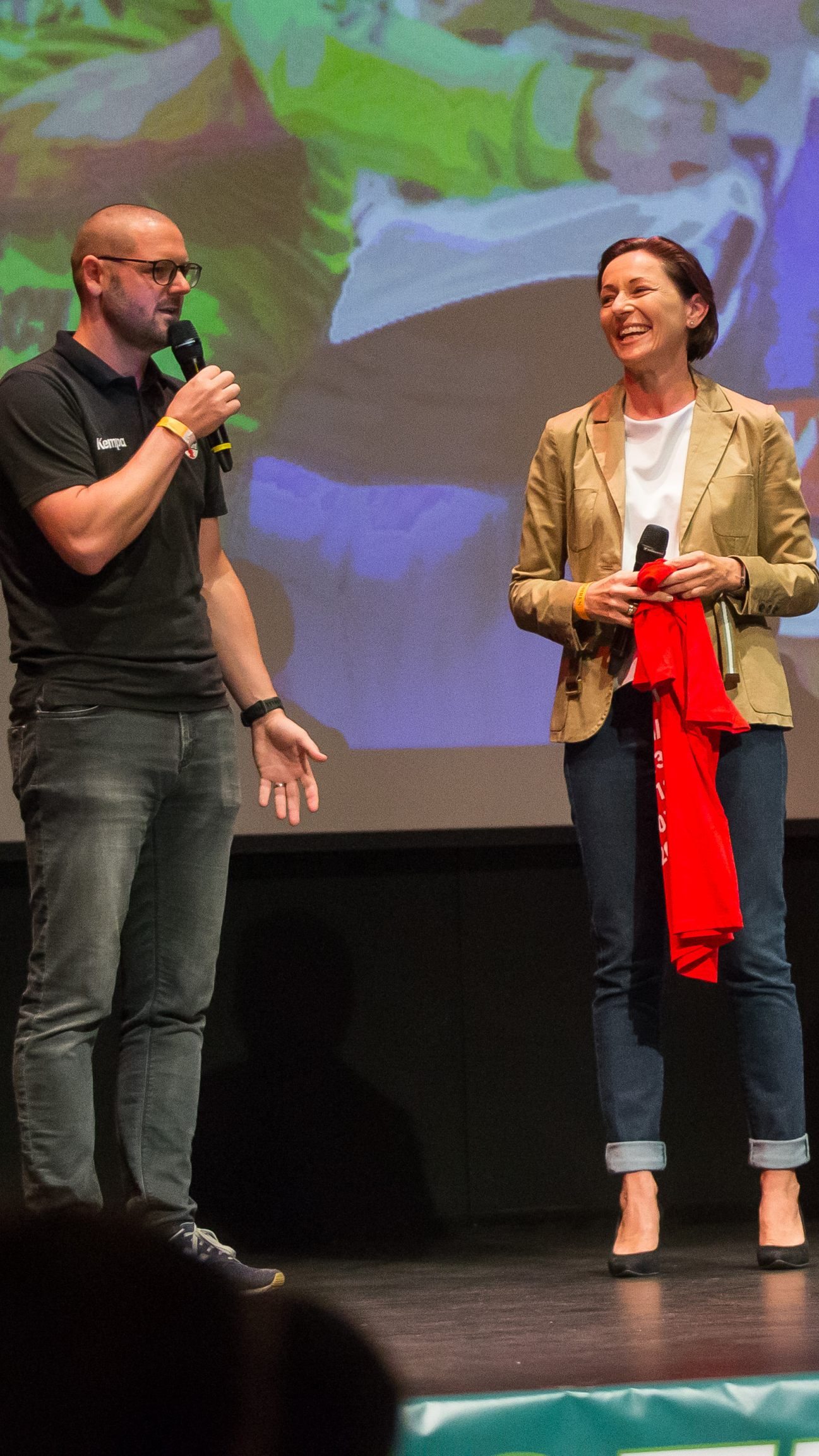 Landeshauptmann Wallner und Sportlandesrätin Rüscher mischten sich unter die Gratulanten.