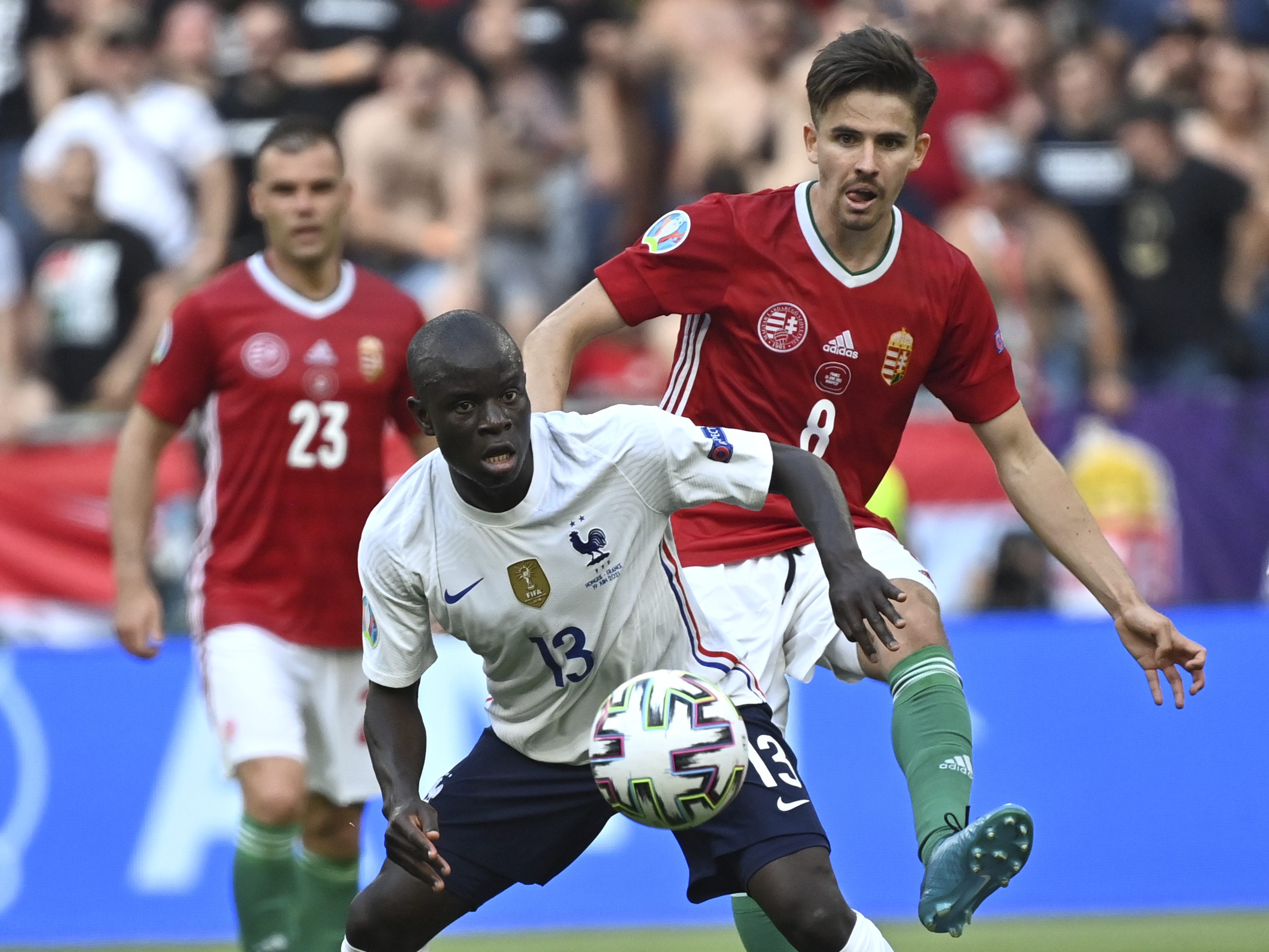 Frankreich erreichte gegen Ungarn nur ein 1:1-Unentschieden. Frankreich erreichte gegen Ungarn nur ein 1:1-Unentschieden.