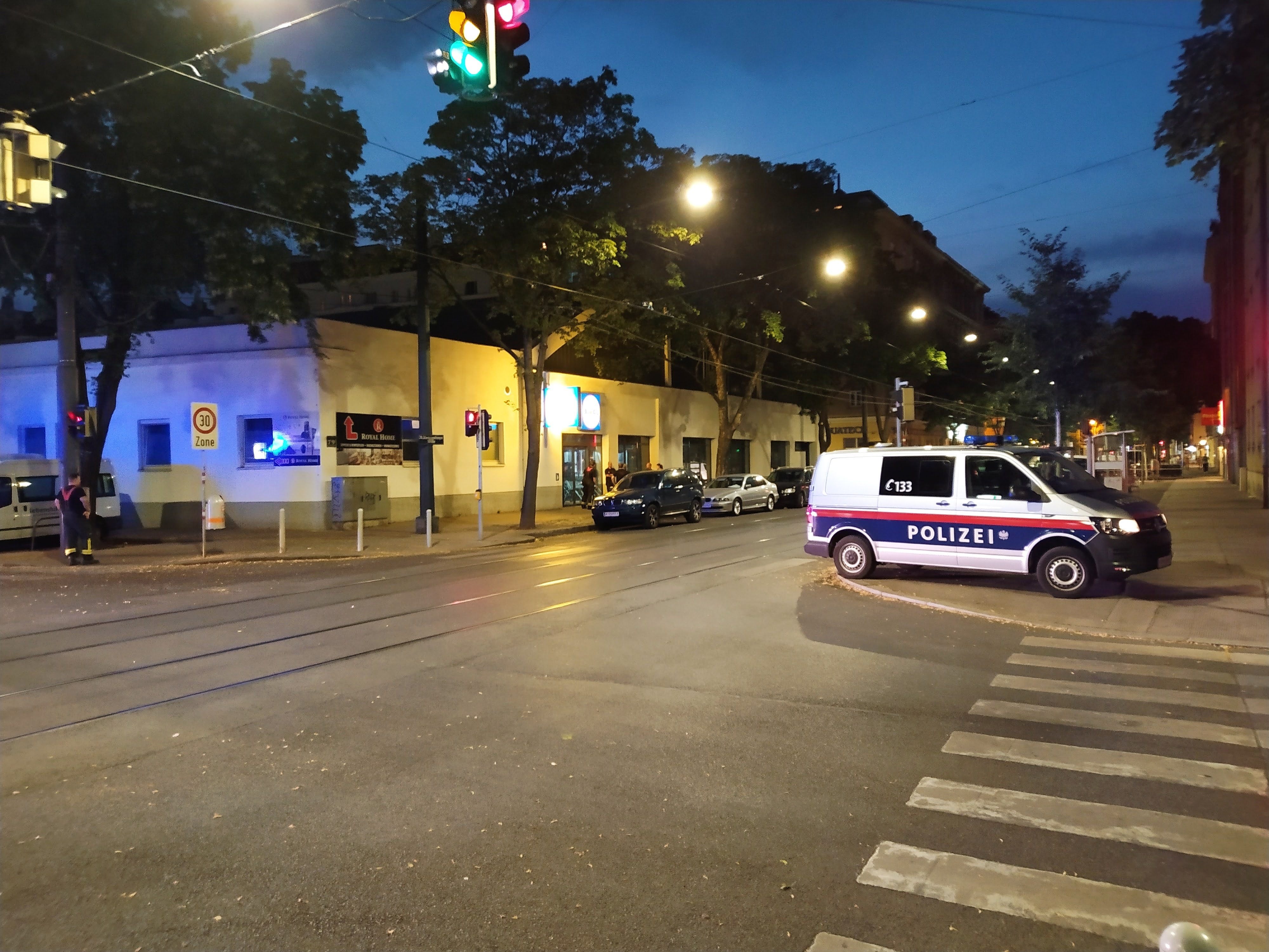In der Pappenheimgasse in Wien-Brigittenau kam es zu einer Festnahme.