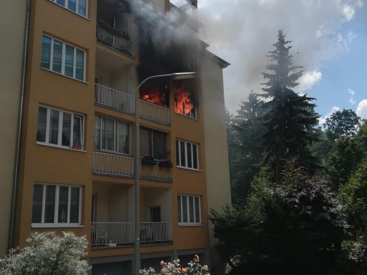 Ein Jugendlicher wurde bei dem Brand in Wien-Meidling verlezt.