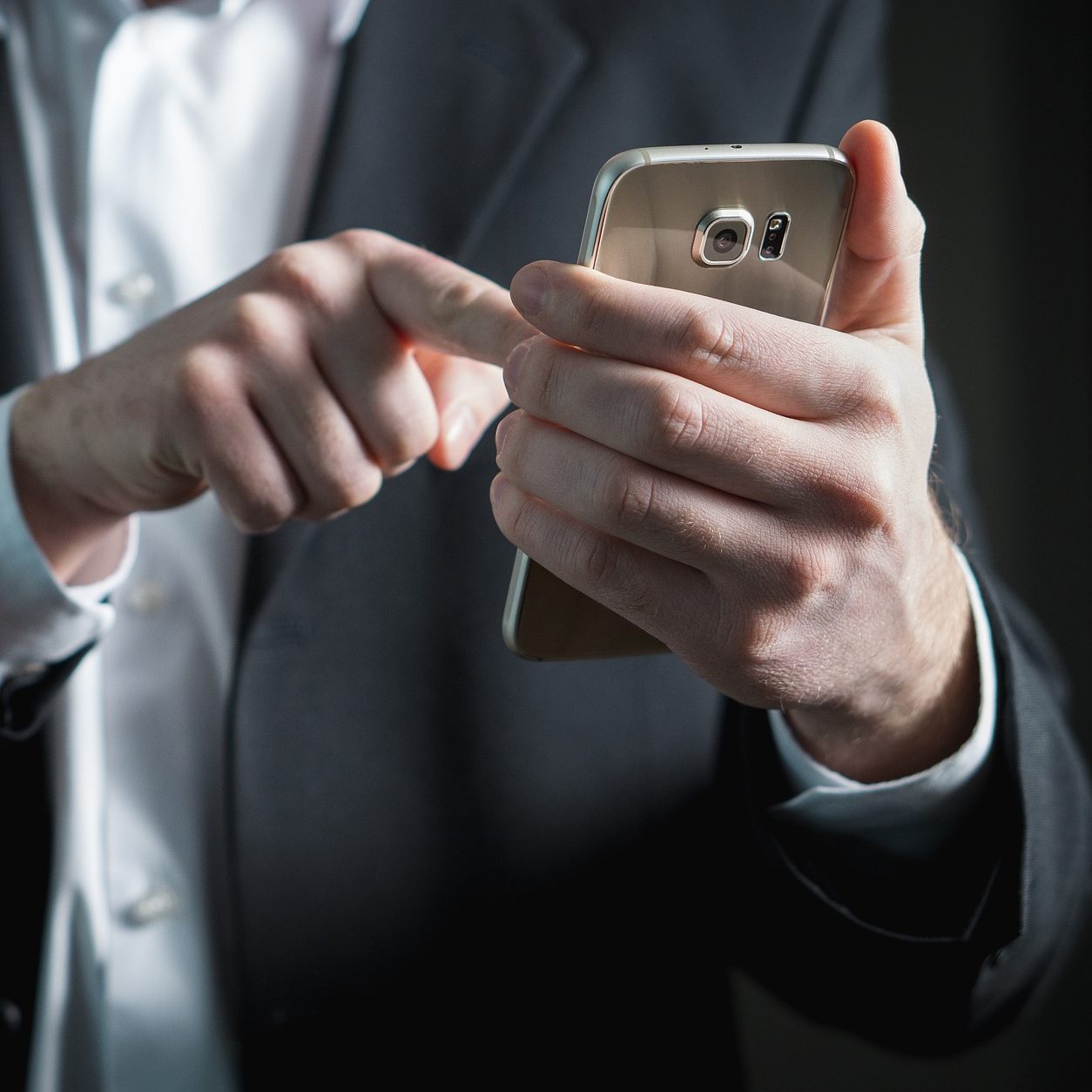 Bei verdächtigen SMS sollte man nie auf den Link klicken.