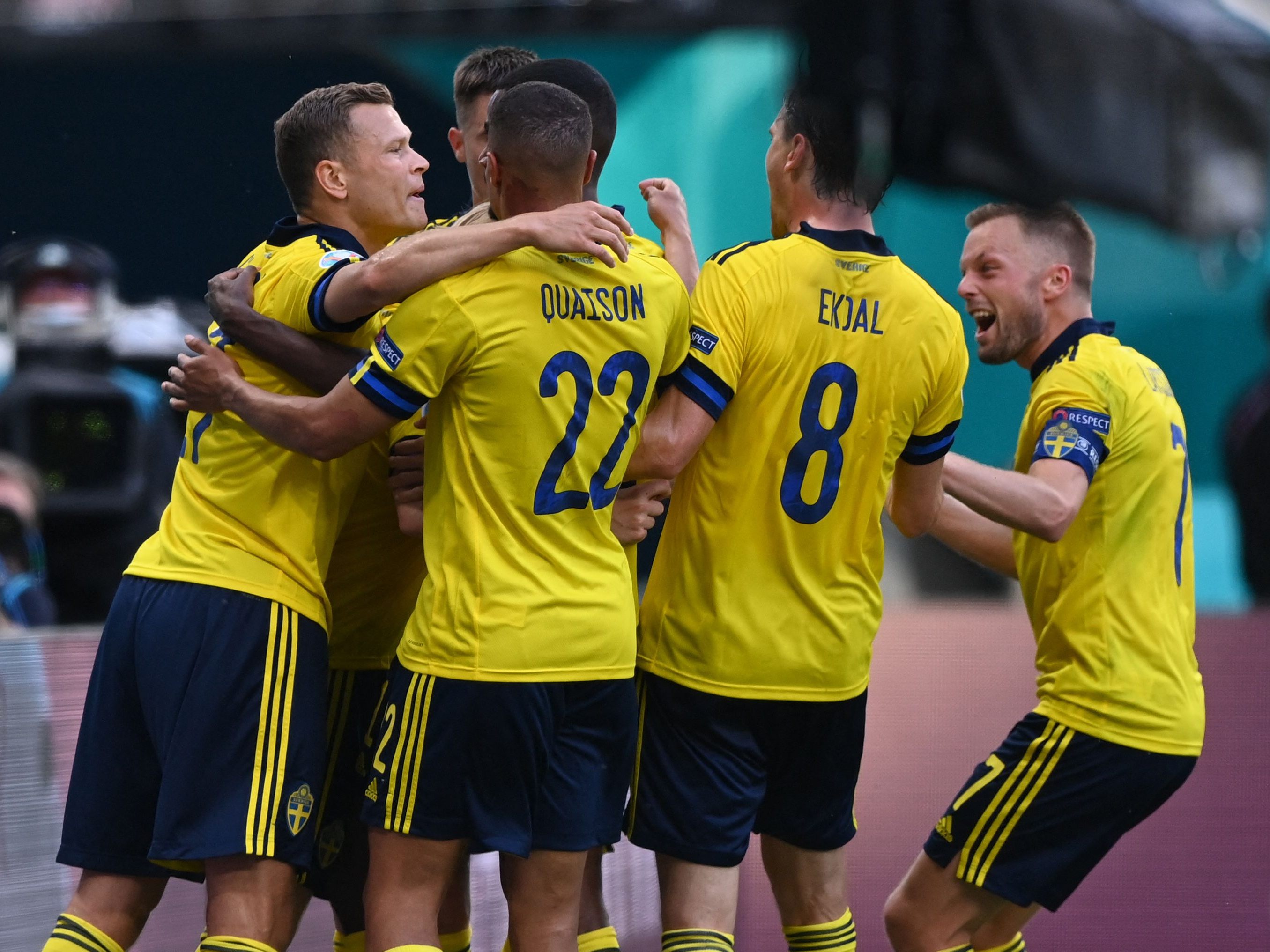 Schweden besiegte die Slowakei mit 1:0. Schweden besiegte die Slowakei mit 1:0.