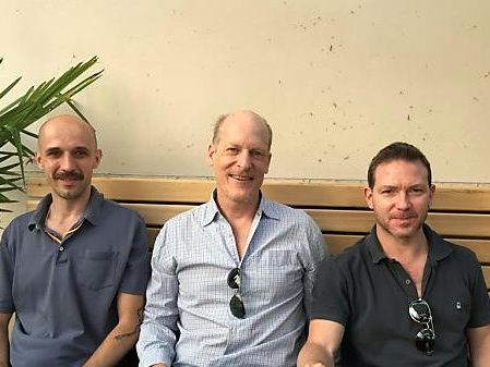 Die Wooster Group spielt Brecht.