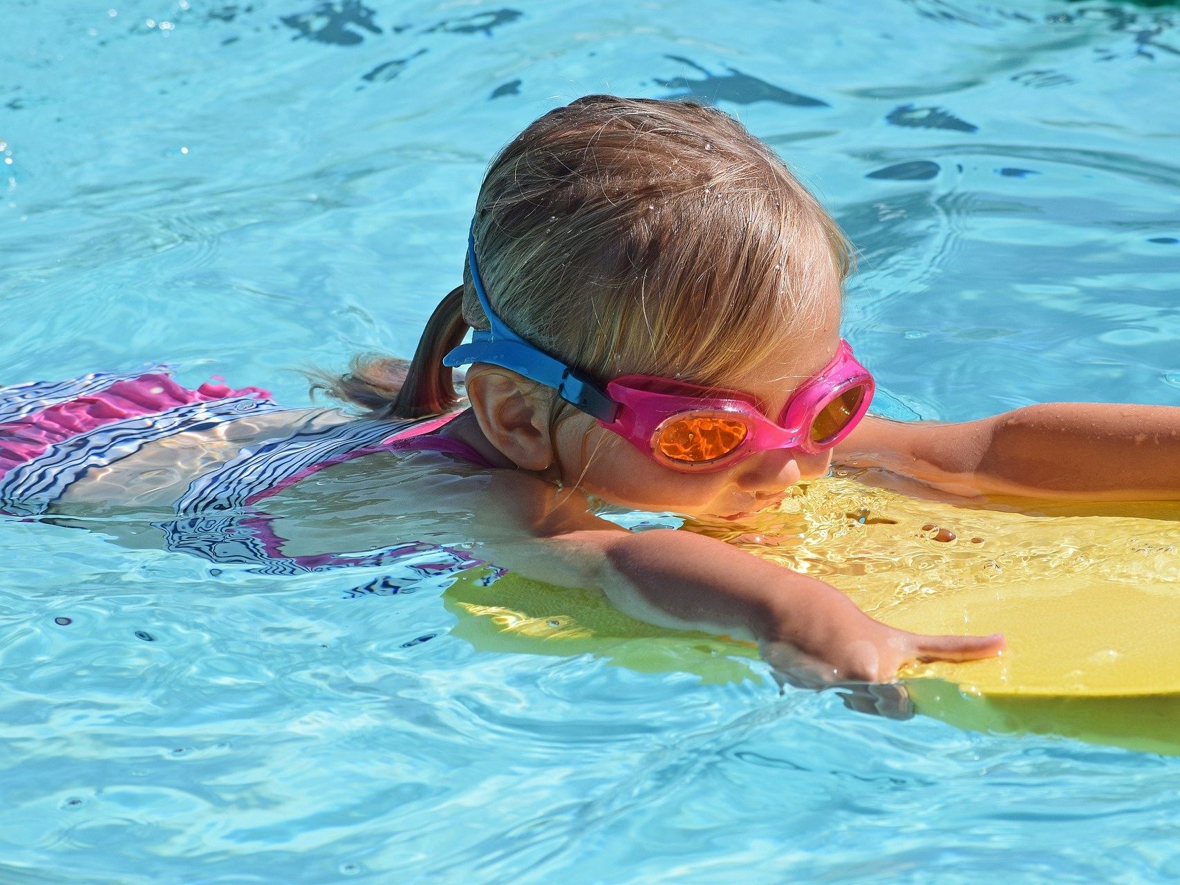 In der Sommerhitze kommt es beim Baden im Freien jedes Jahr zu Unfällen - die im schlimmsten Fall tödlich enden