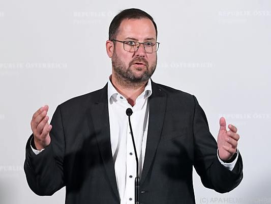 FPÖ-Mandatar Hafenecker Corona-positiv FPÖ-Mandatar Hafenecker Corona-positiv
